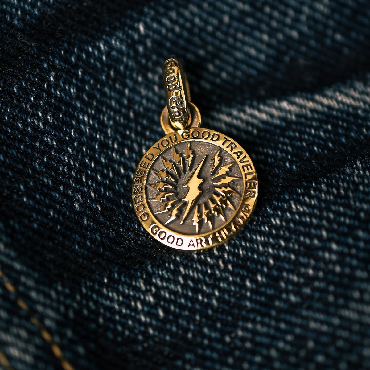 PY-STCHRIS-SHAZAM GOOD ART HLYWD Saint Christopher Pendant Shazam - 22k Gold - 2