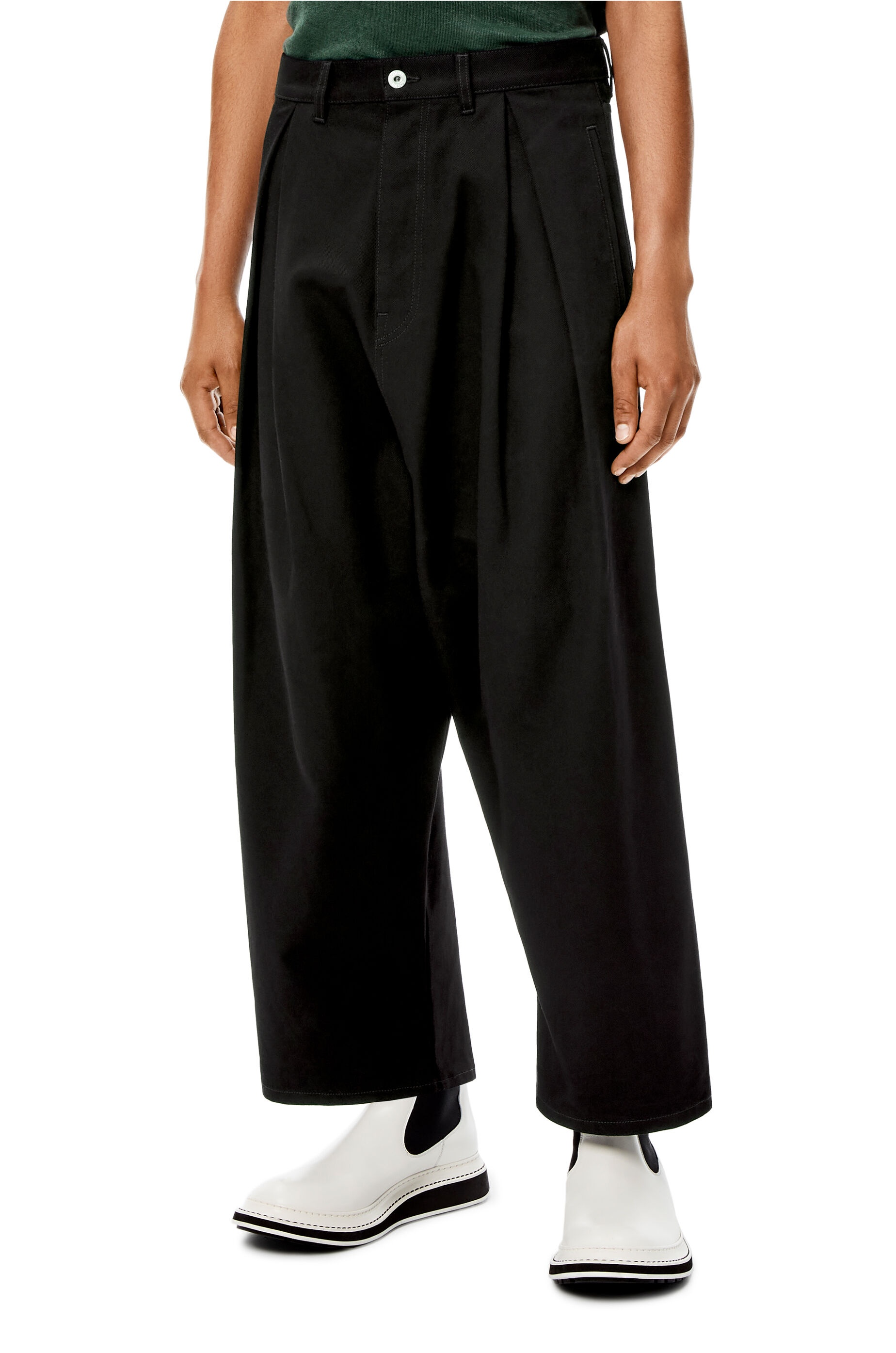 Low crotch trousers in cotton - 3