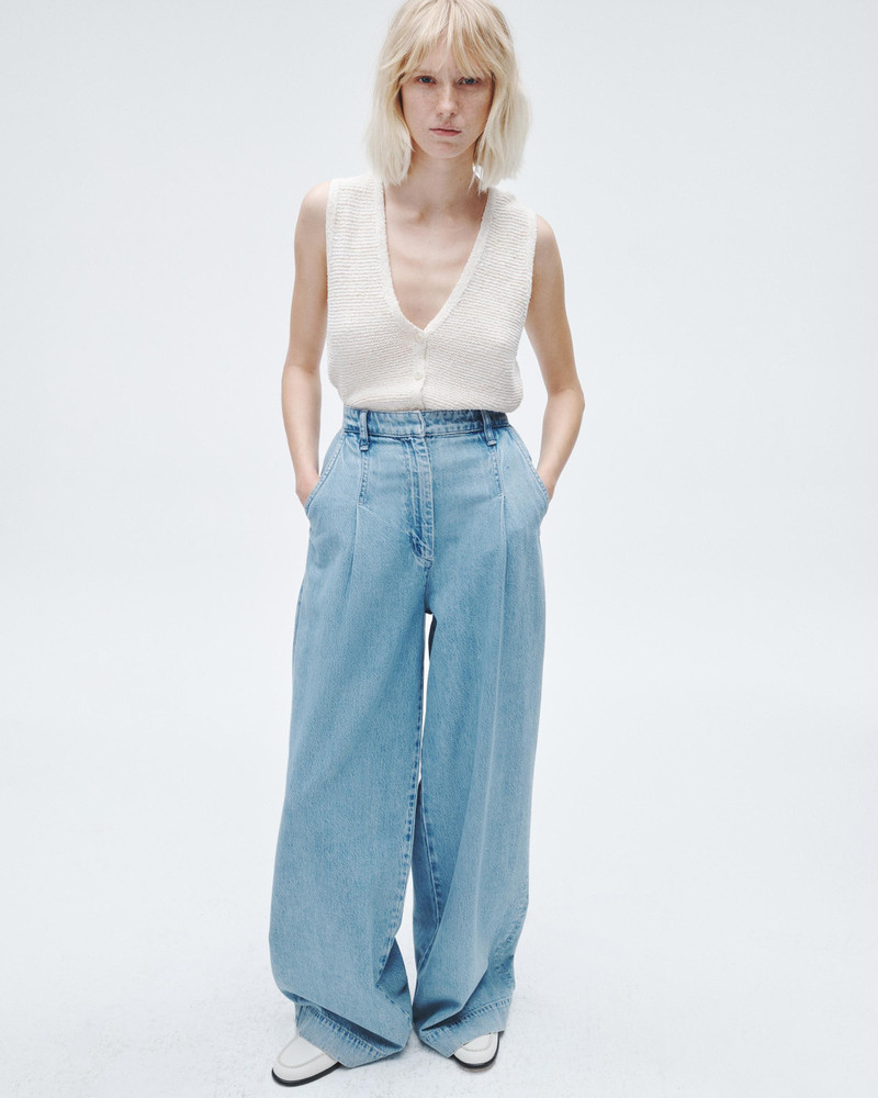 Jackie Cotton Linen Sweater Vest
Relaxed Fit 2