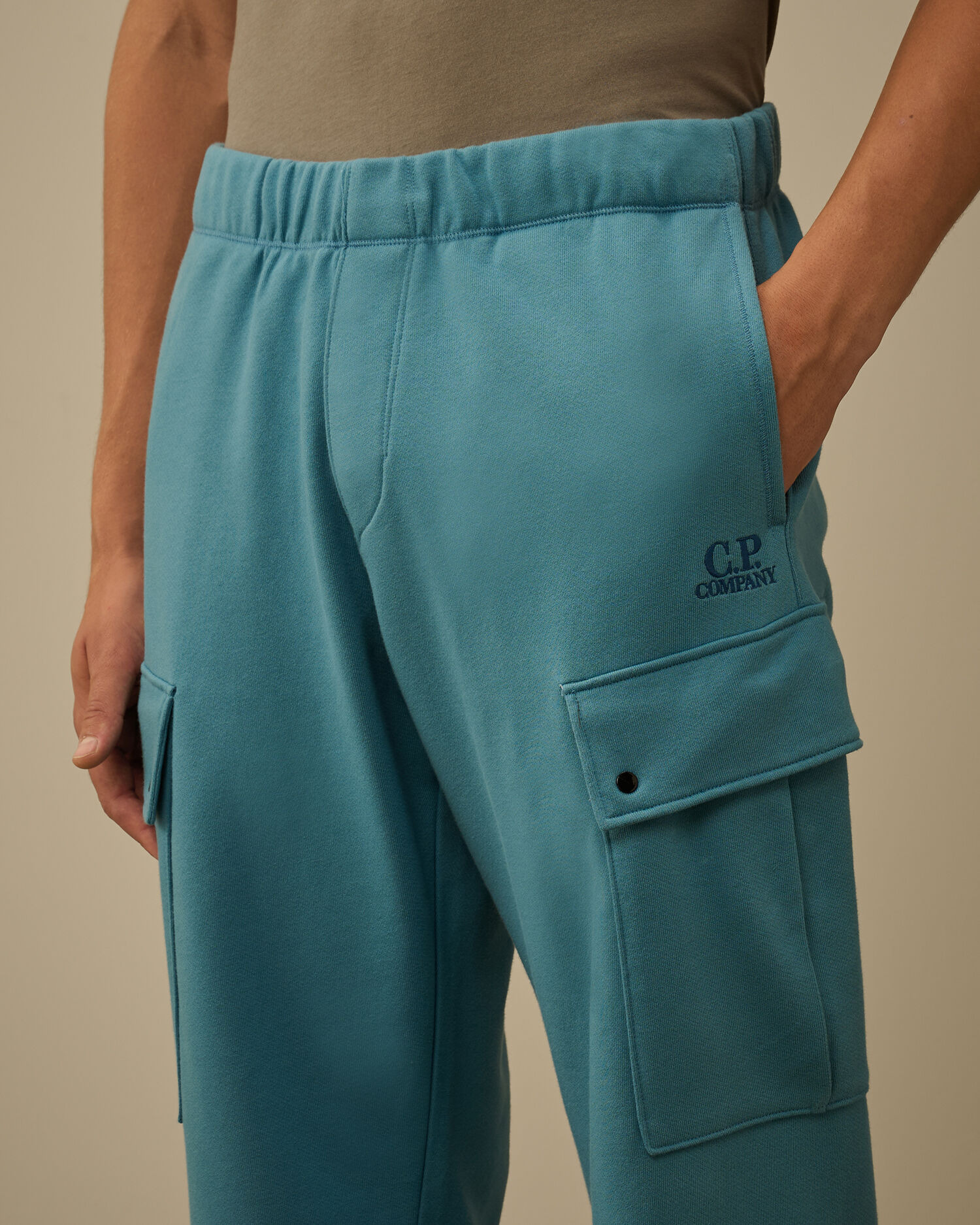 Diagonal Raised Fleece Cargo Sweatpants - 5