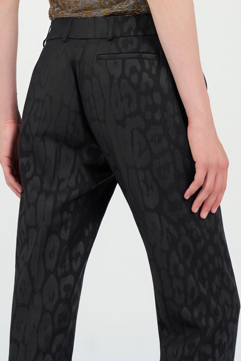 Plain print trousers 7