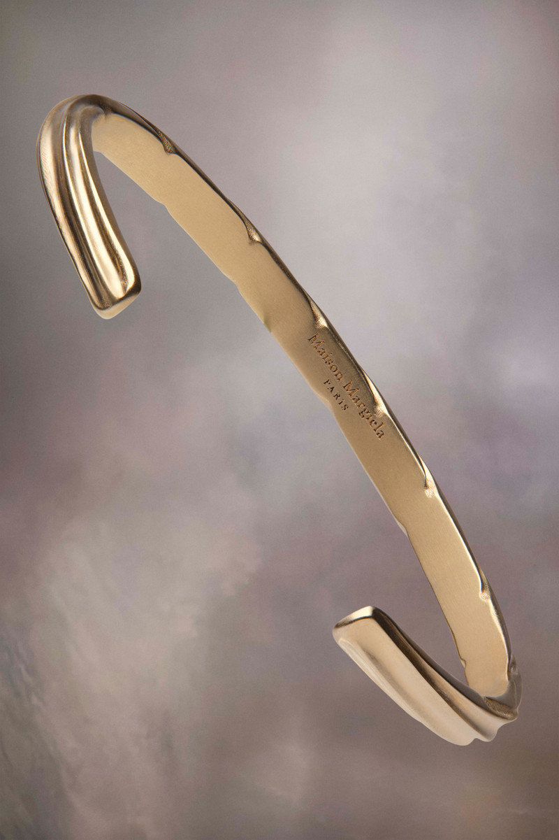 Maison Margiela Timeless cuff outlook