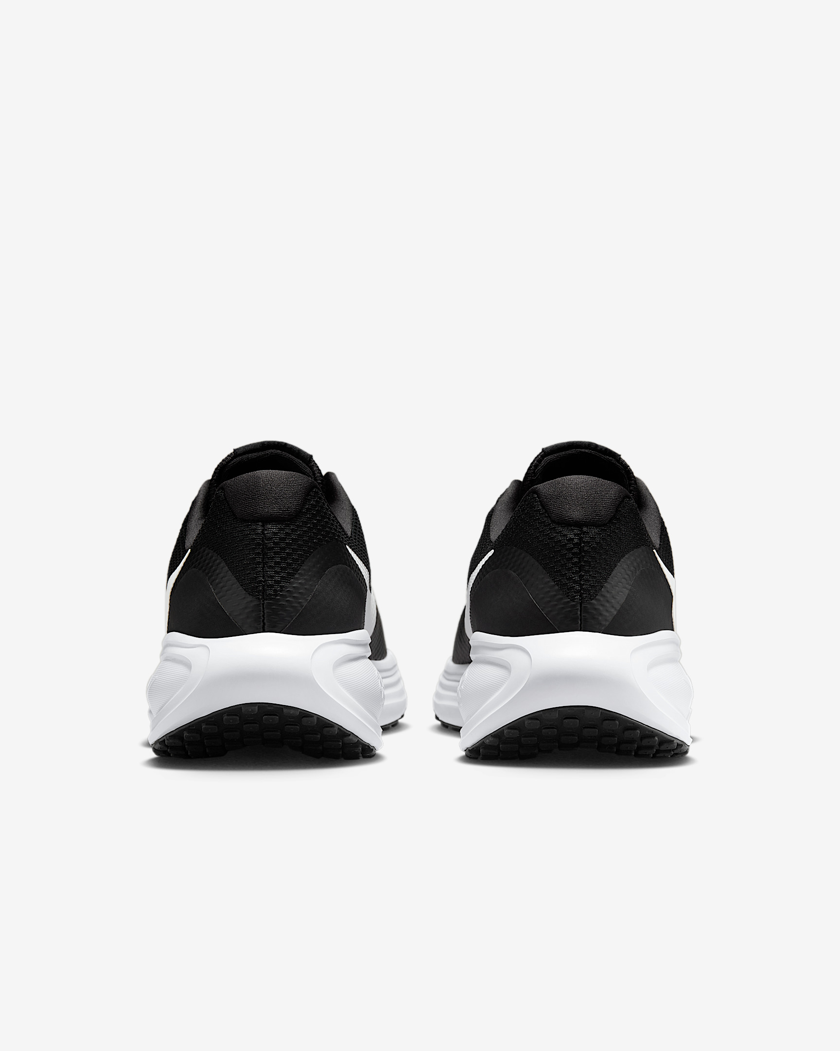 Nike Revolution 8 Men's Road Running Shoes - 6