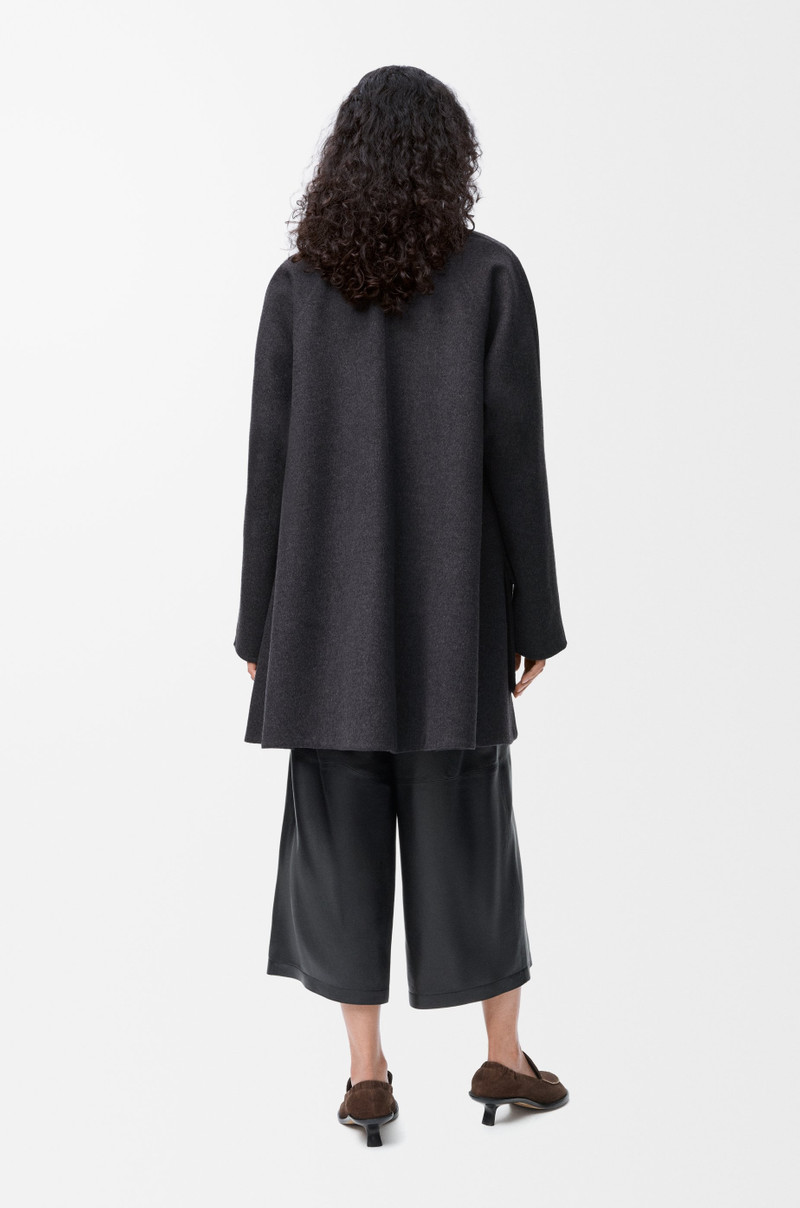 Coat in wool and cashmere 4