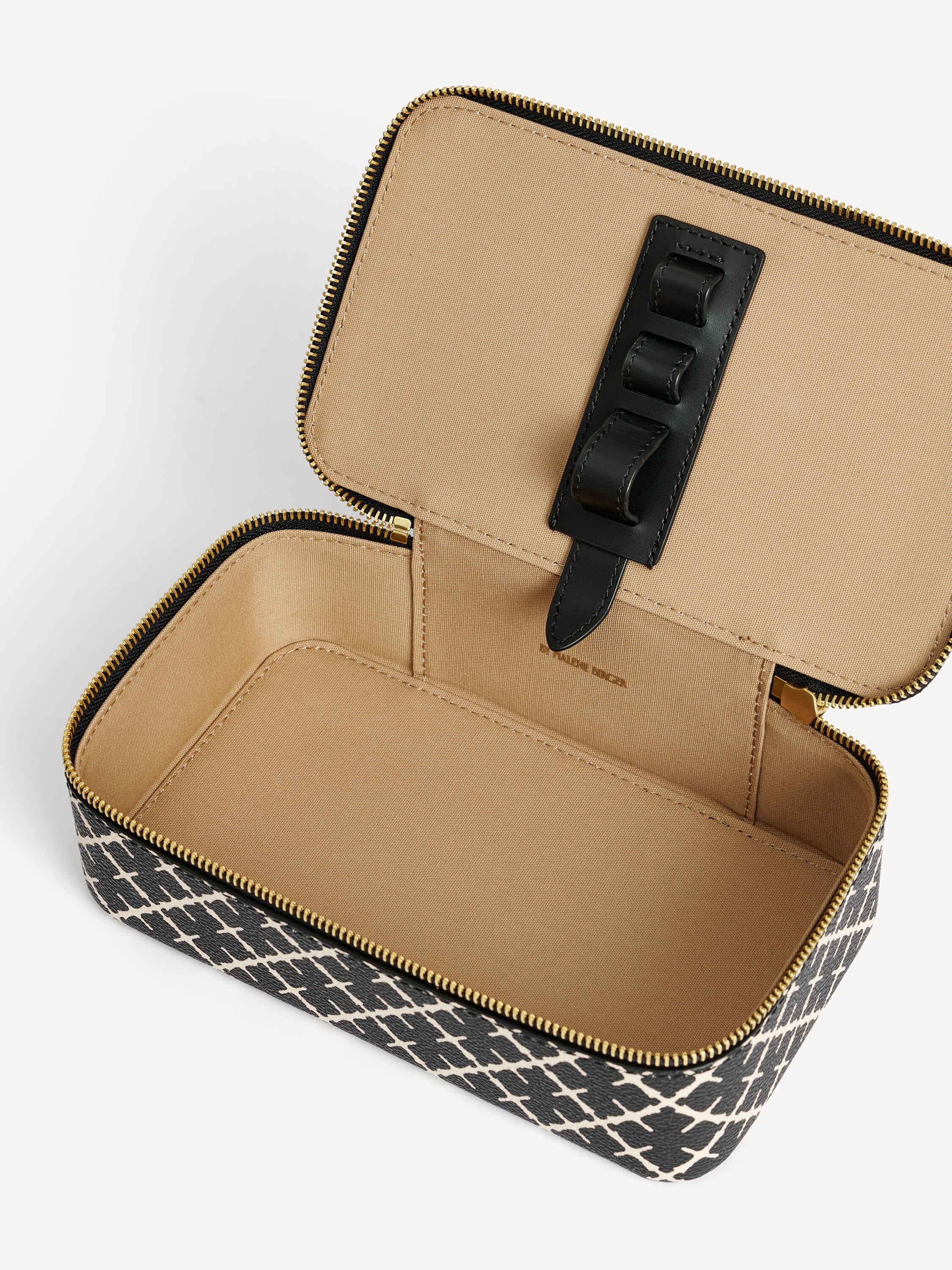 Bae cosmetic case - 2