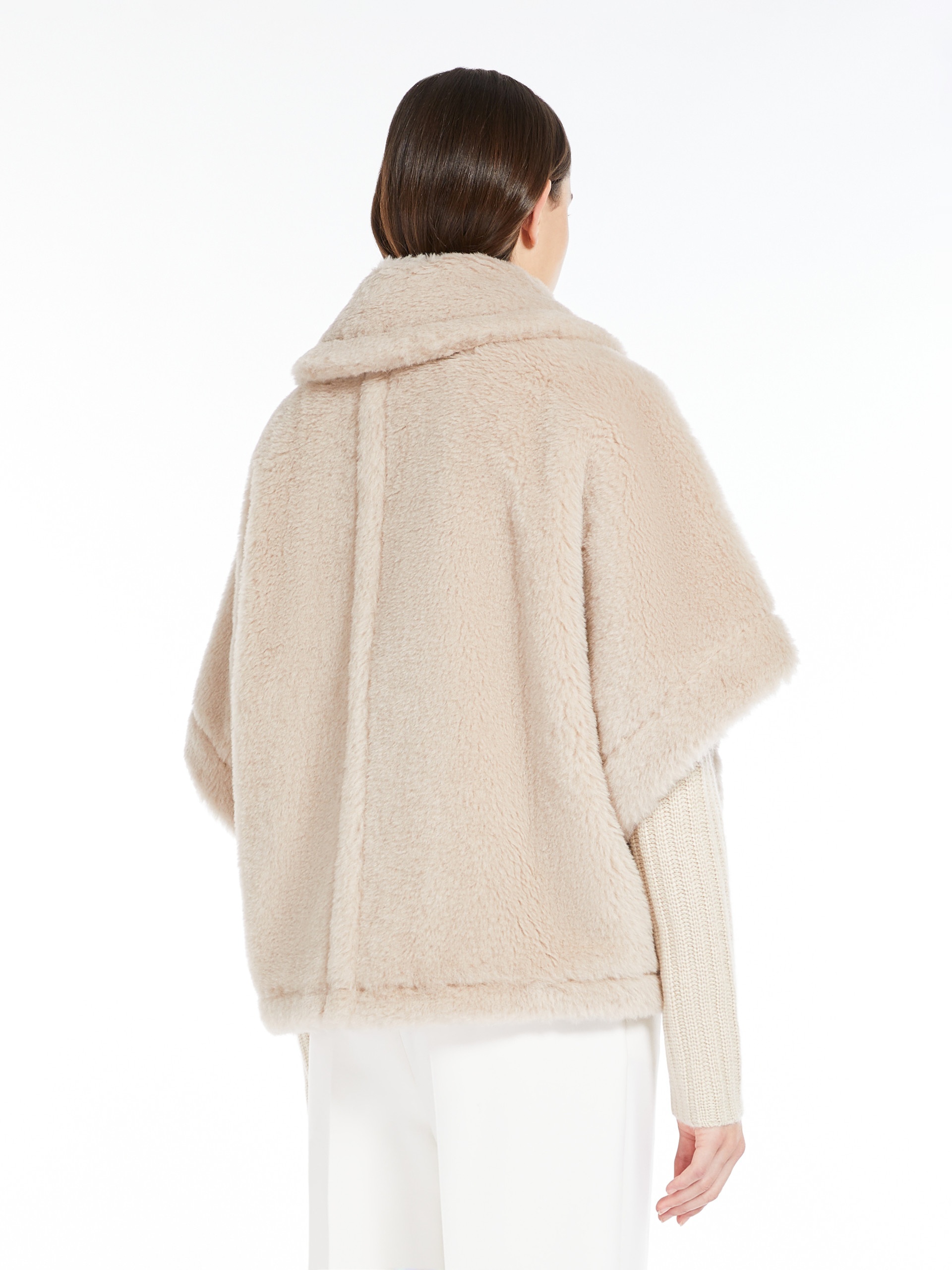 NEWTERZO1 Alpaca and wool Teddy fabric boxy cape - 4