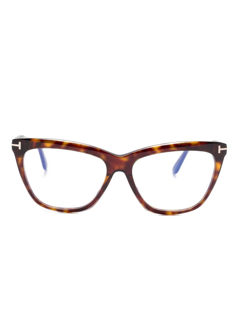 cat-eye glasses 1
