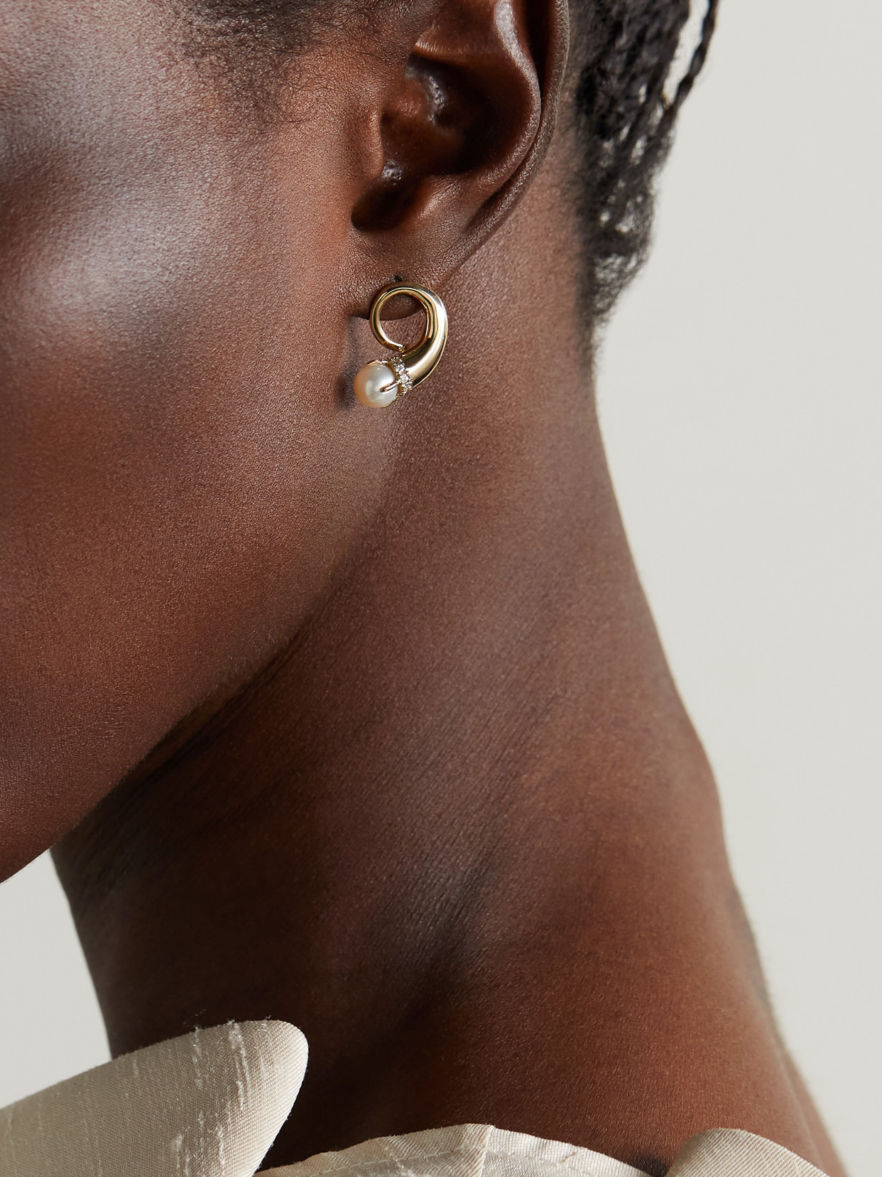 Cornucopia 14-karat Gold, Diamond And Pearl Earrings - 2