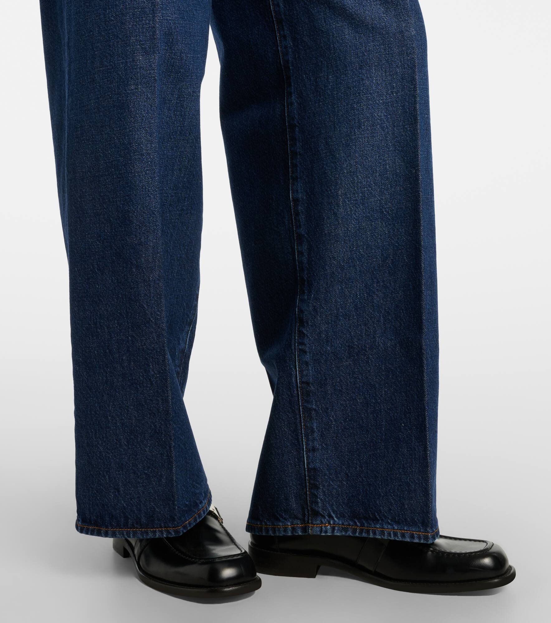 High-rise wide-leg jeans - 5
