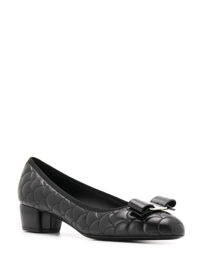 Salvatore Ferragamo Vara bow pumps outlook