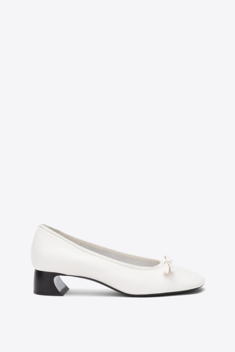 ID Soft Ballerina Pump 1