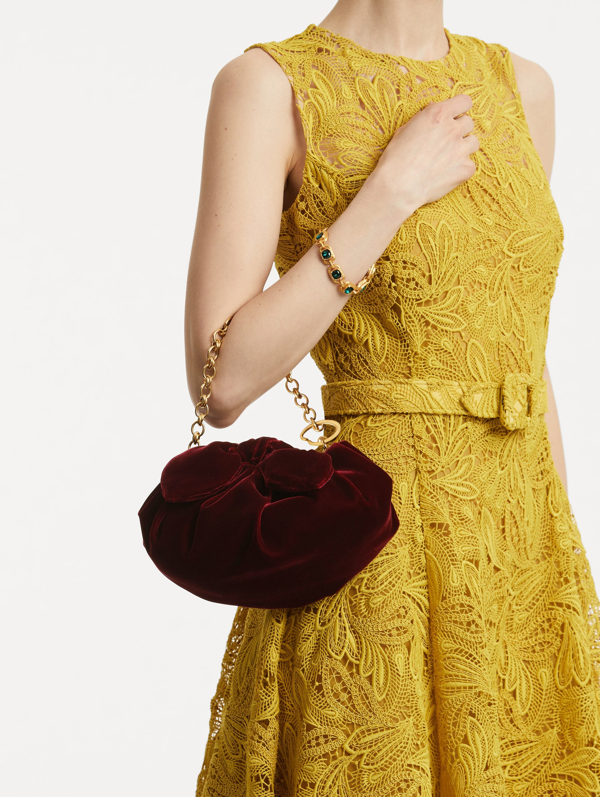 MINI VELVET BOW CLUTCH - 2