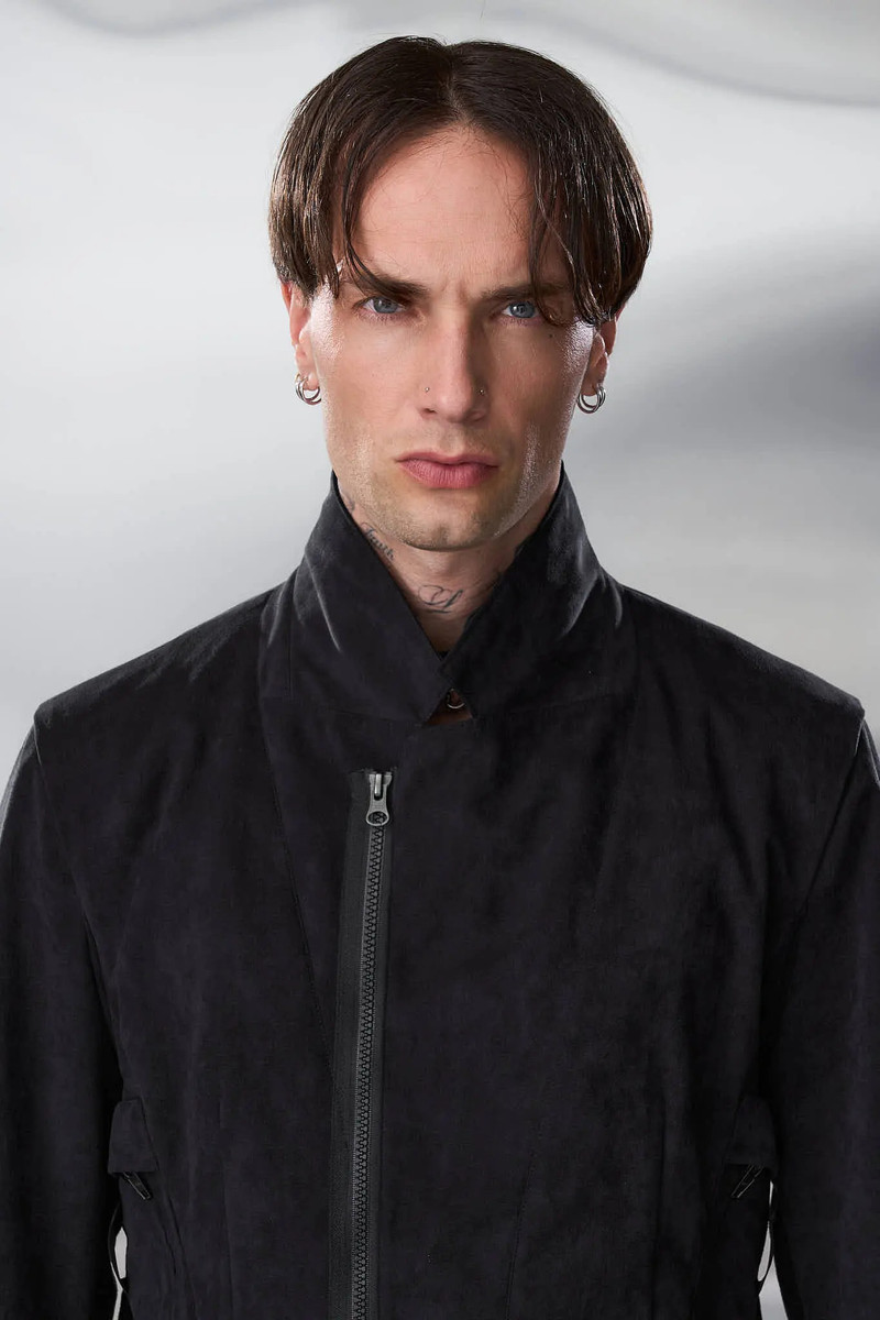 J29-TO Scrim Laced Ultra-Microfiber Blazer Black 15
