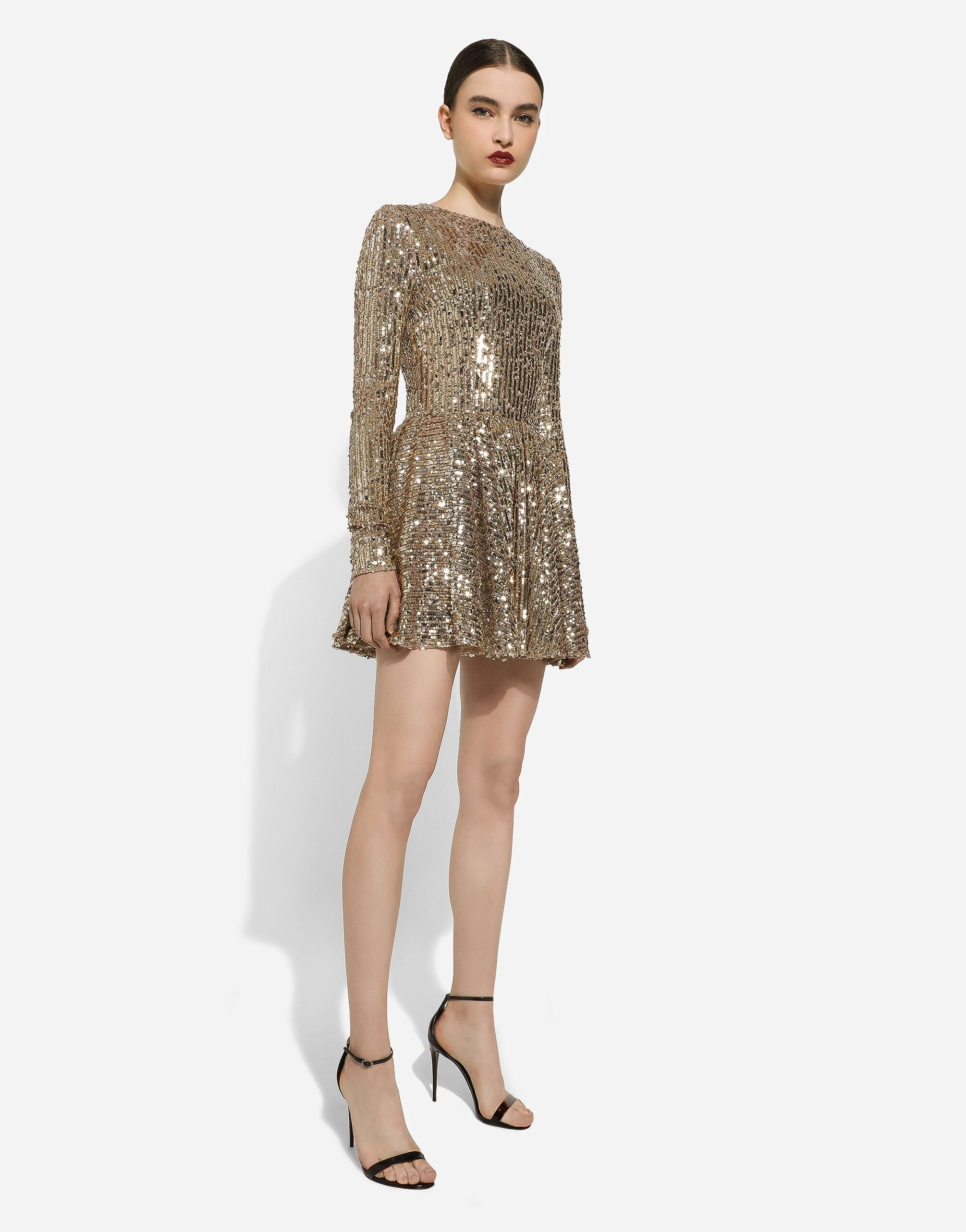 Short sequined dress with circle skirt - 5