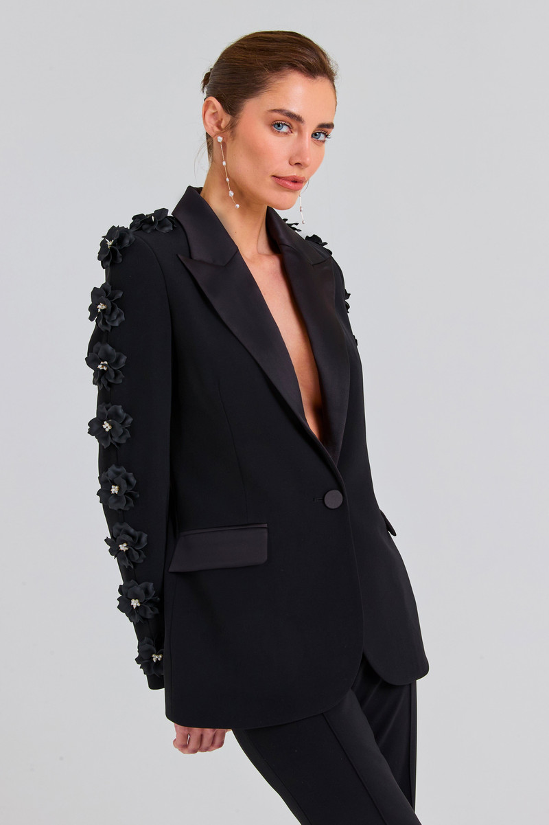 Leonie Black Blazer 6