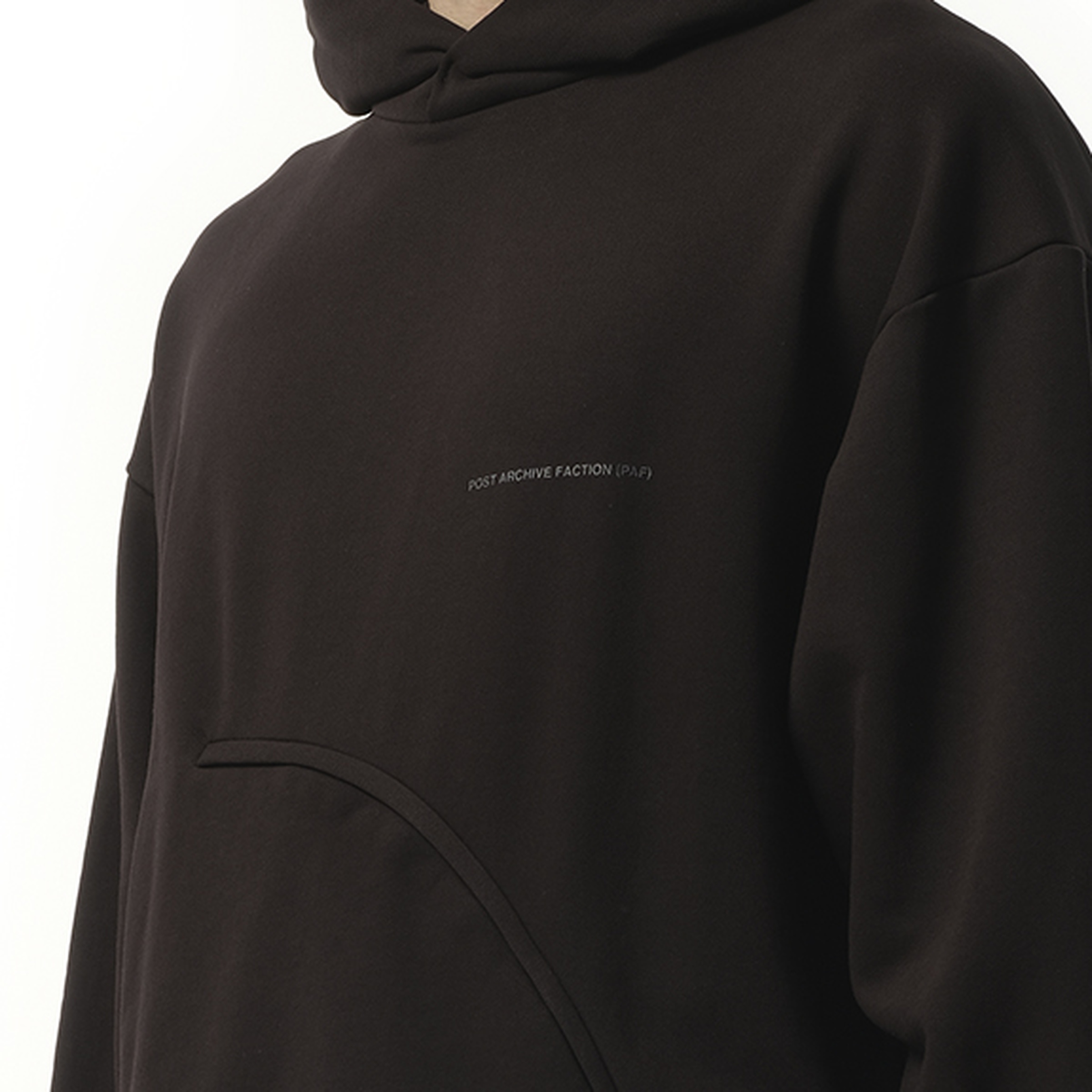 8.0 Hoodie Center in Black - 3