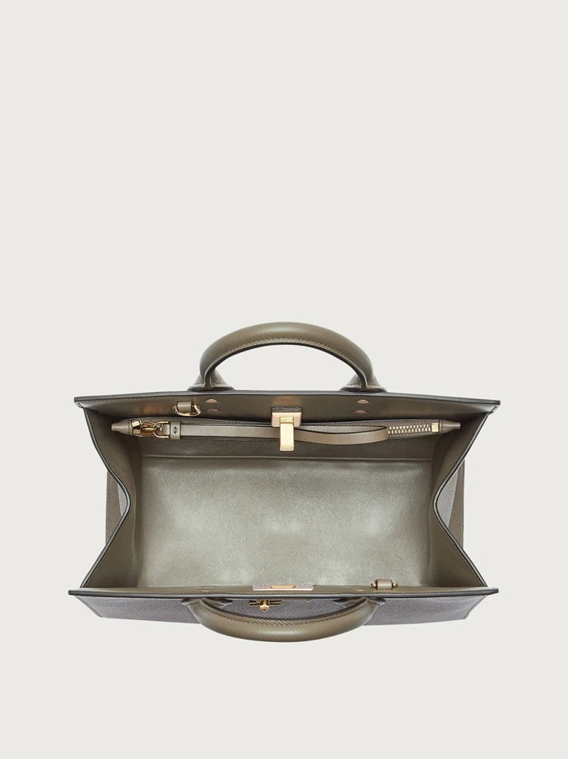 FERRAGAMO STUDIO BOX BAG (M) 6