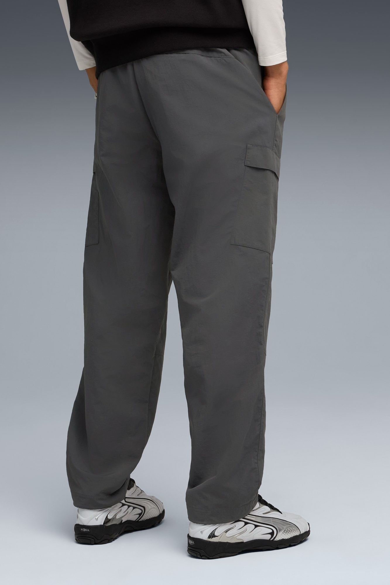WARDROBE ESSENTIALS Men's Relaxed Cargo Pants - 4