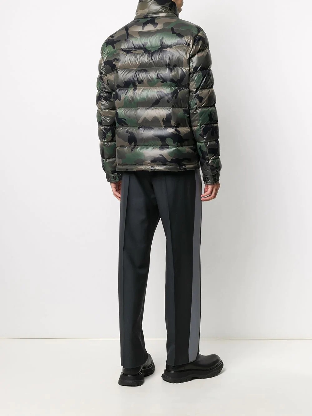 VLOGO camouflage quilted puffer jacket - 6