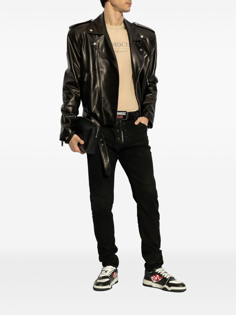 DSQUARED2 logo-patch jeans outlook