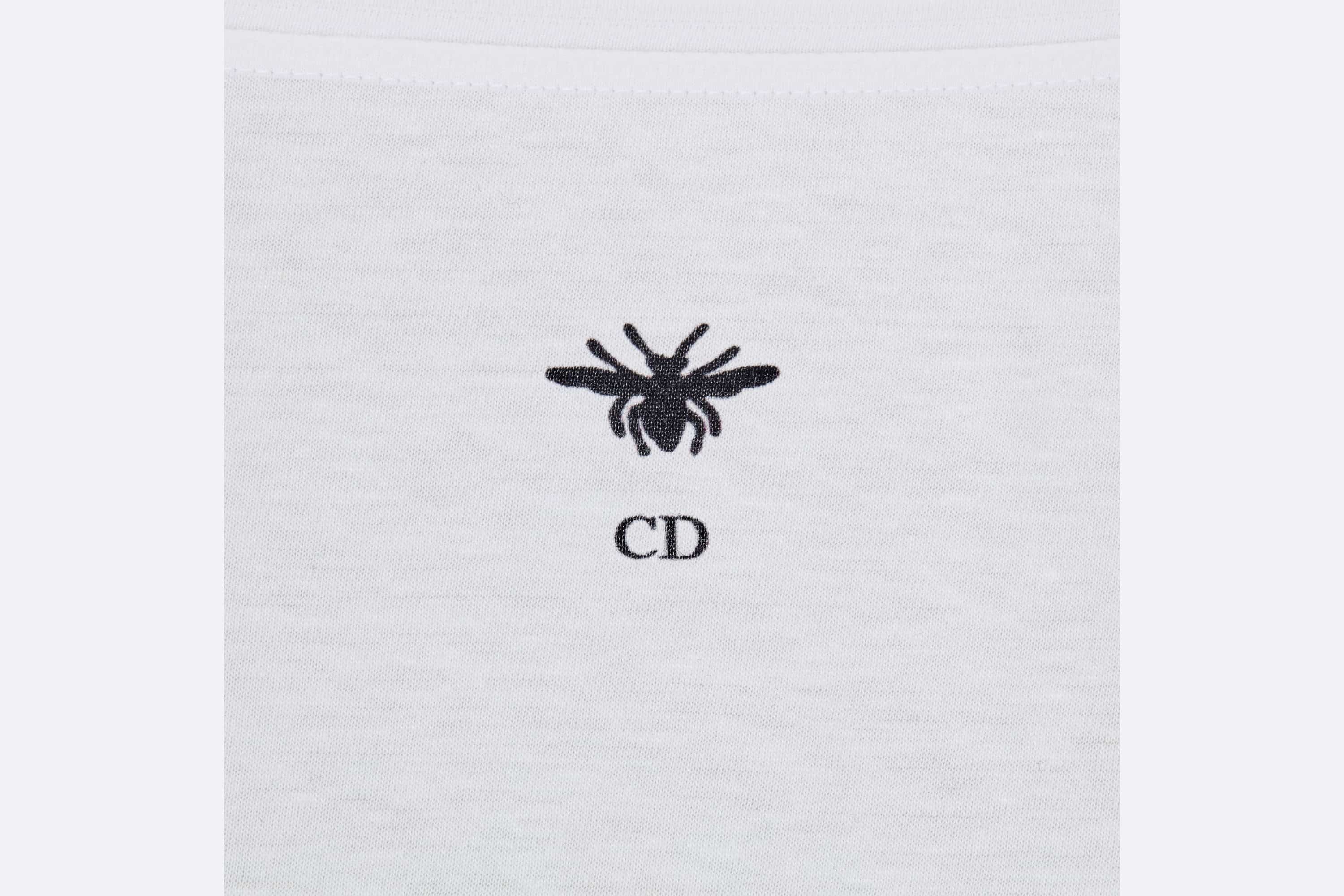 T-Shirt - 3