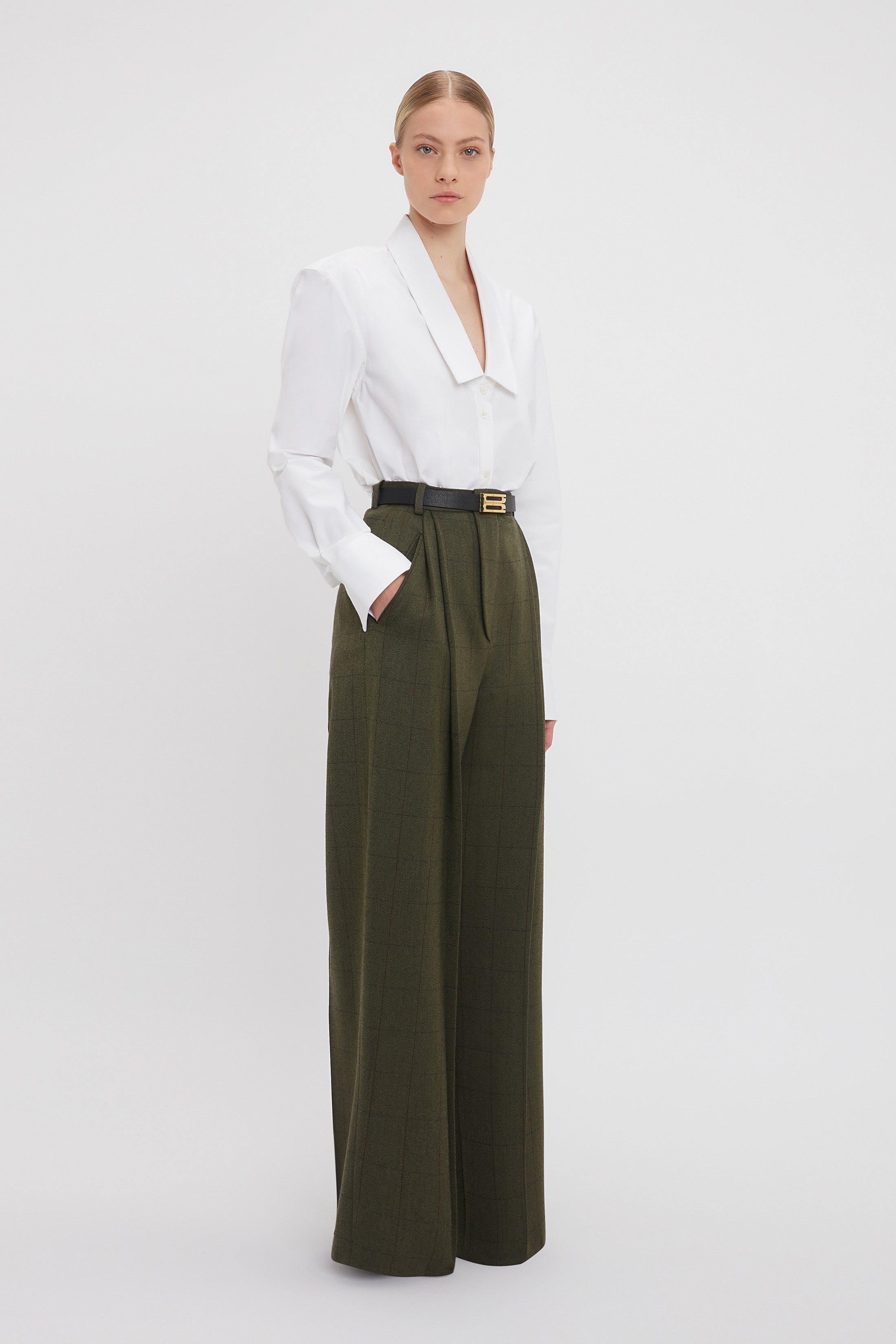 Exaggerated Collar Shirt In White - 4