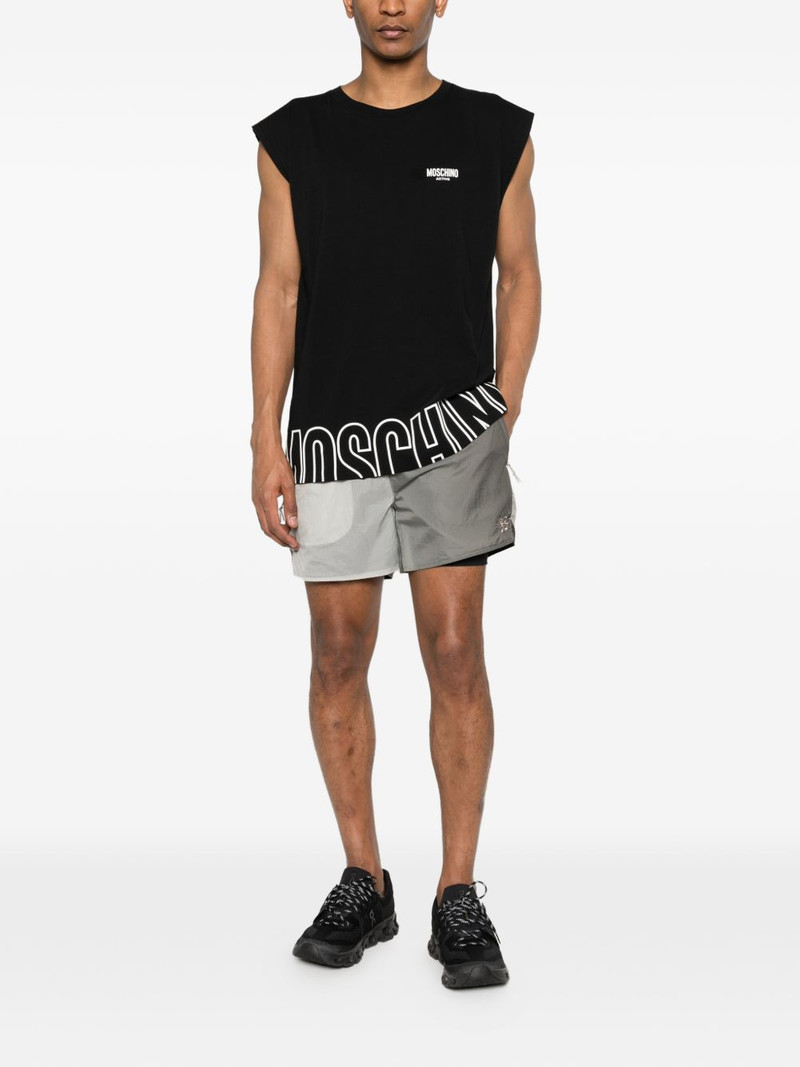 Moschino logo T-shirt outlook