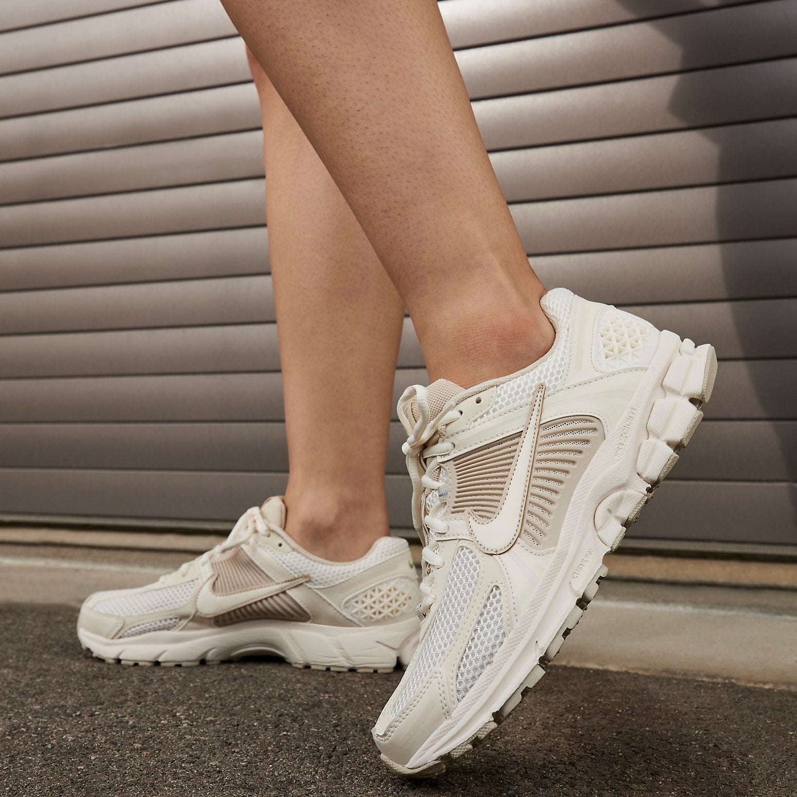 (WMNS) Nike Air Zoom Vomero 5 'Sail Light Orewood Brown' FQ6868-111 - 5