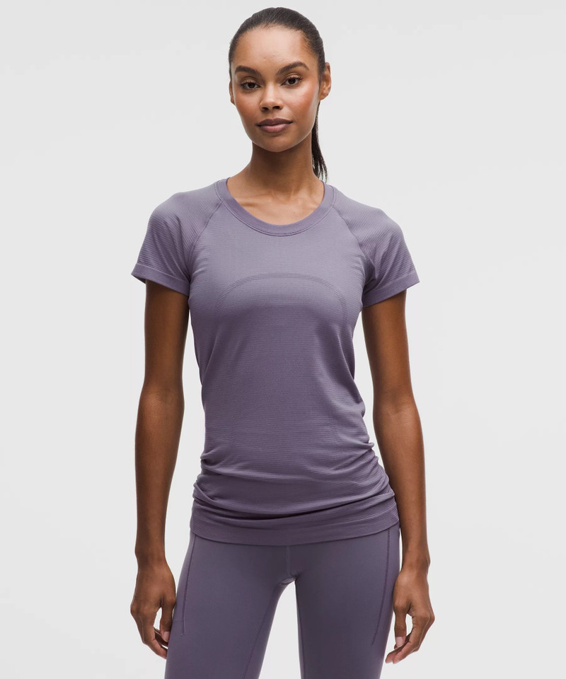 Swiftly Tech Short-Sleeve Shirt 2.0 *Hip Length 1