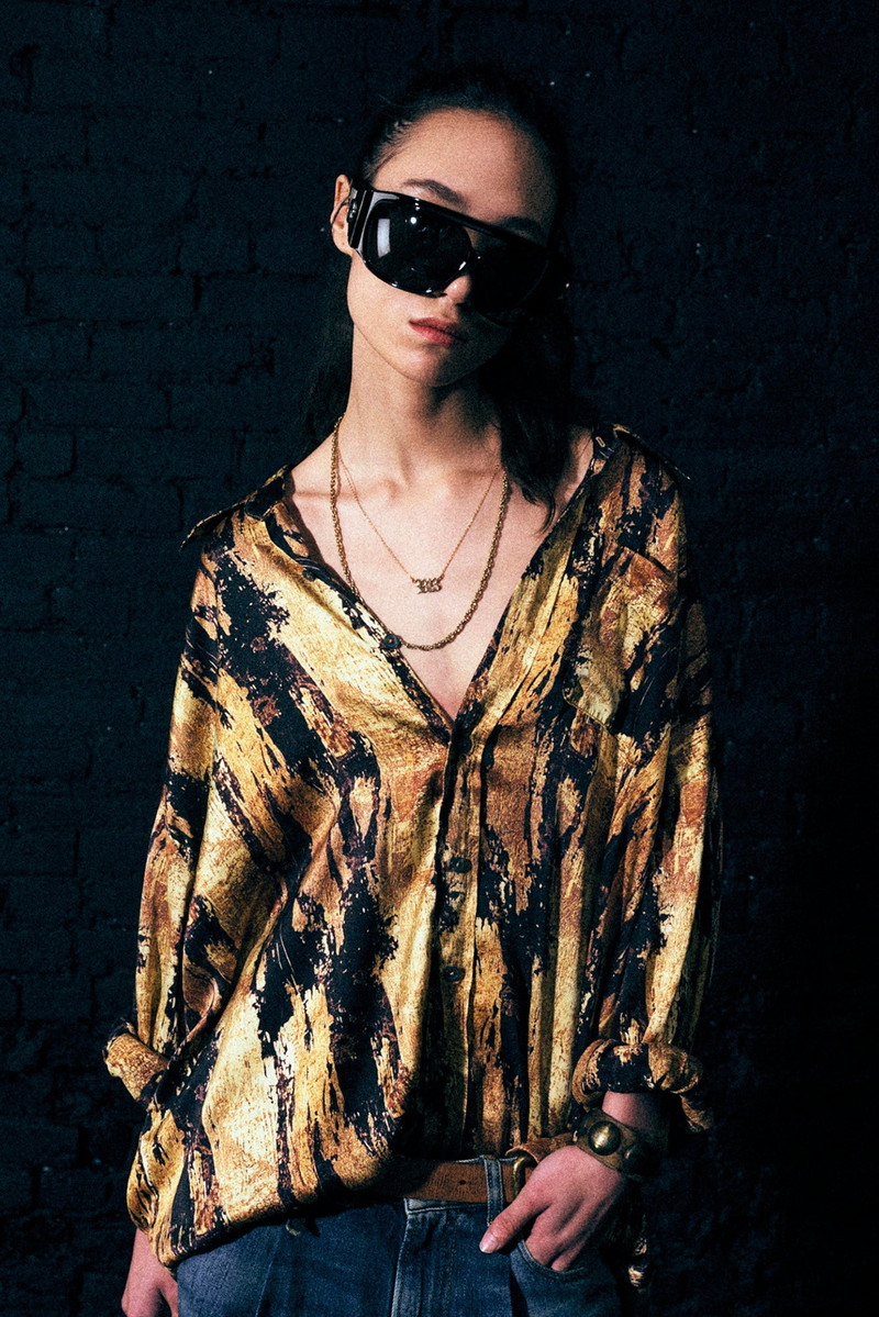 DROP NECK SHIRT 1