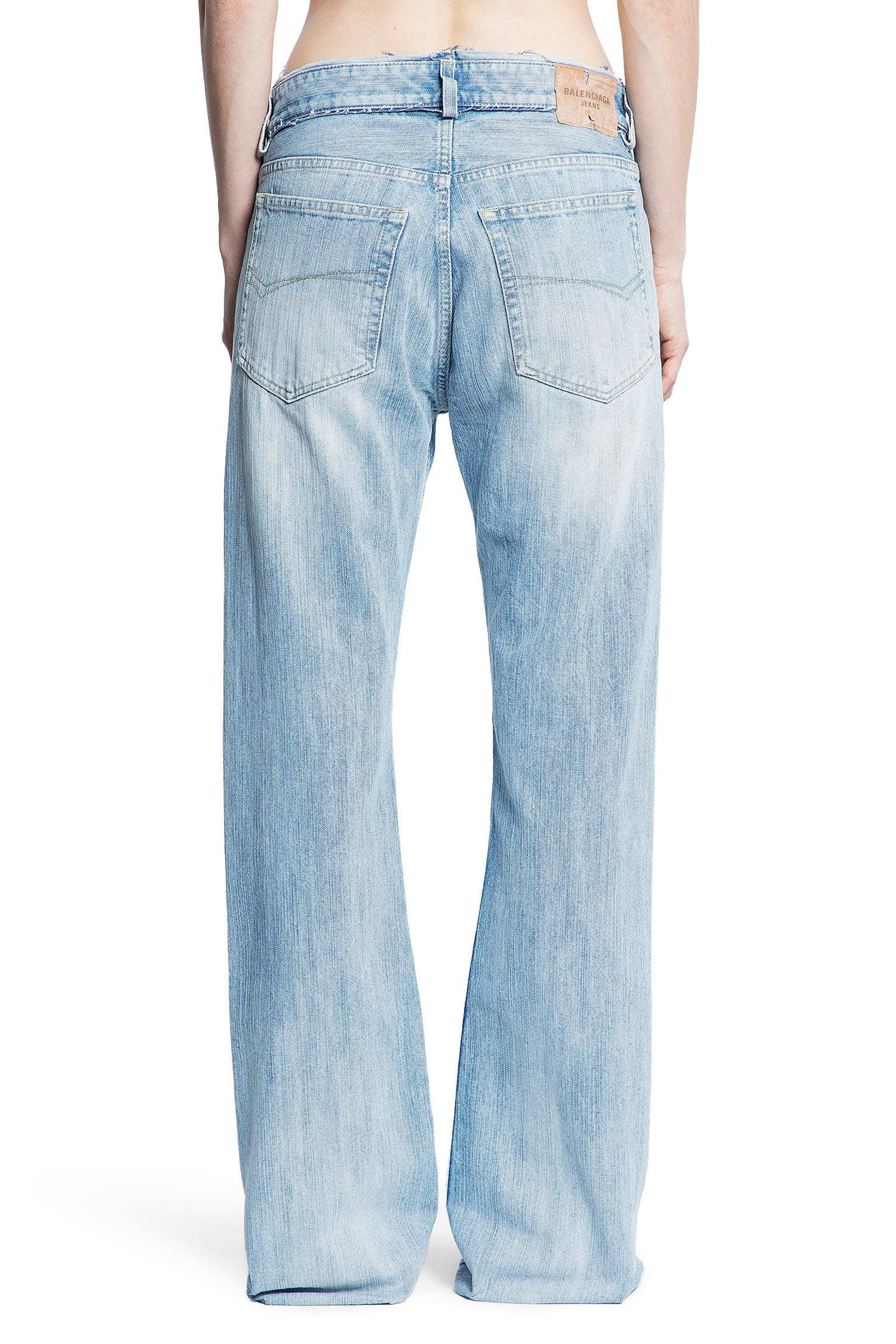 Low-Waisted-Jeans - 3