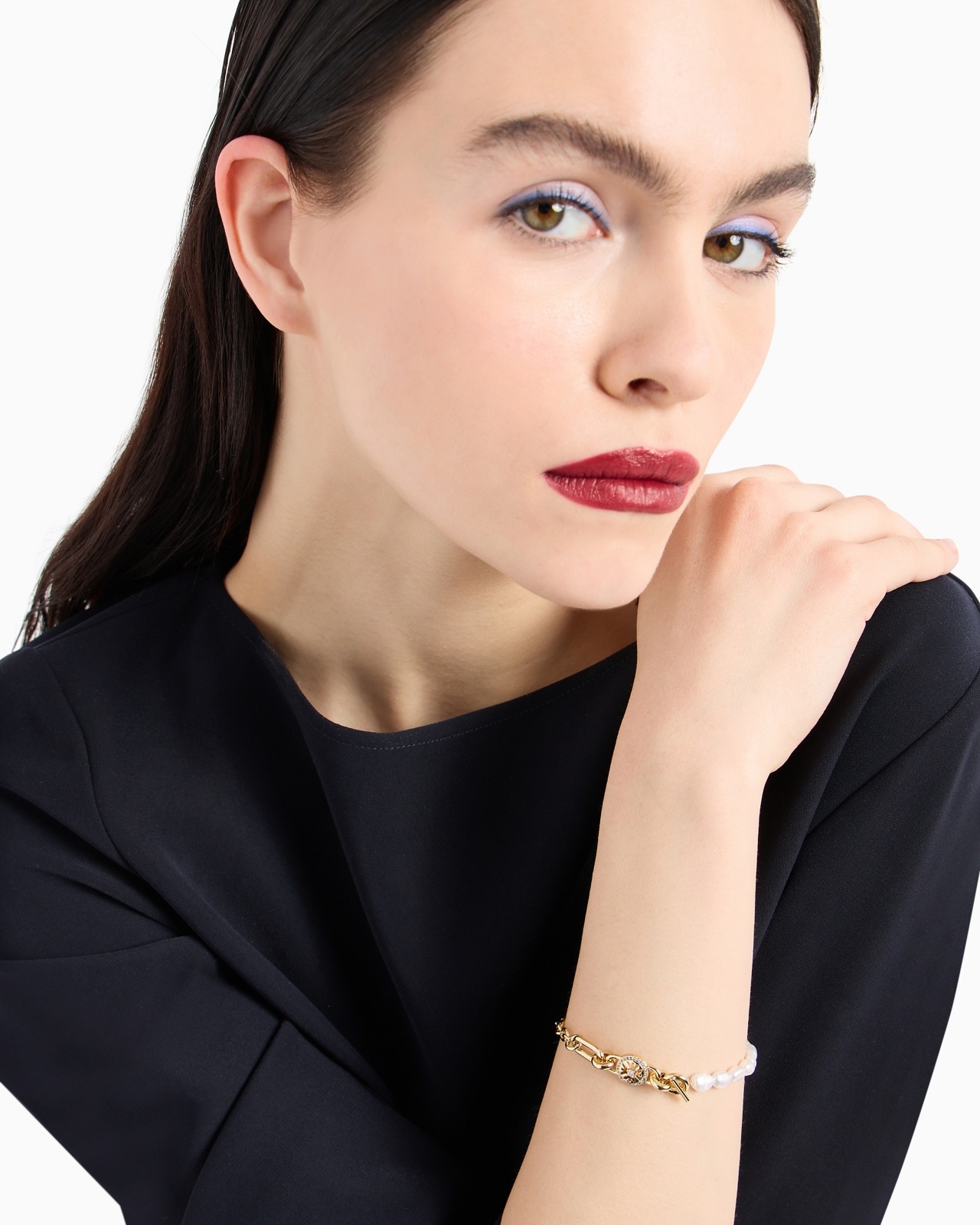 GOLD-TONE BRASS AND WHITE FRESH WATER PEARLS STATION BRACELET - 2