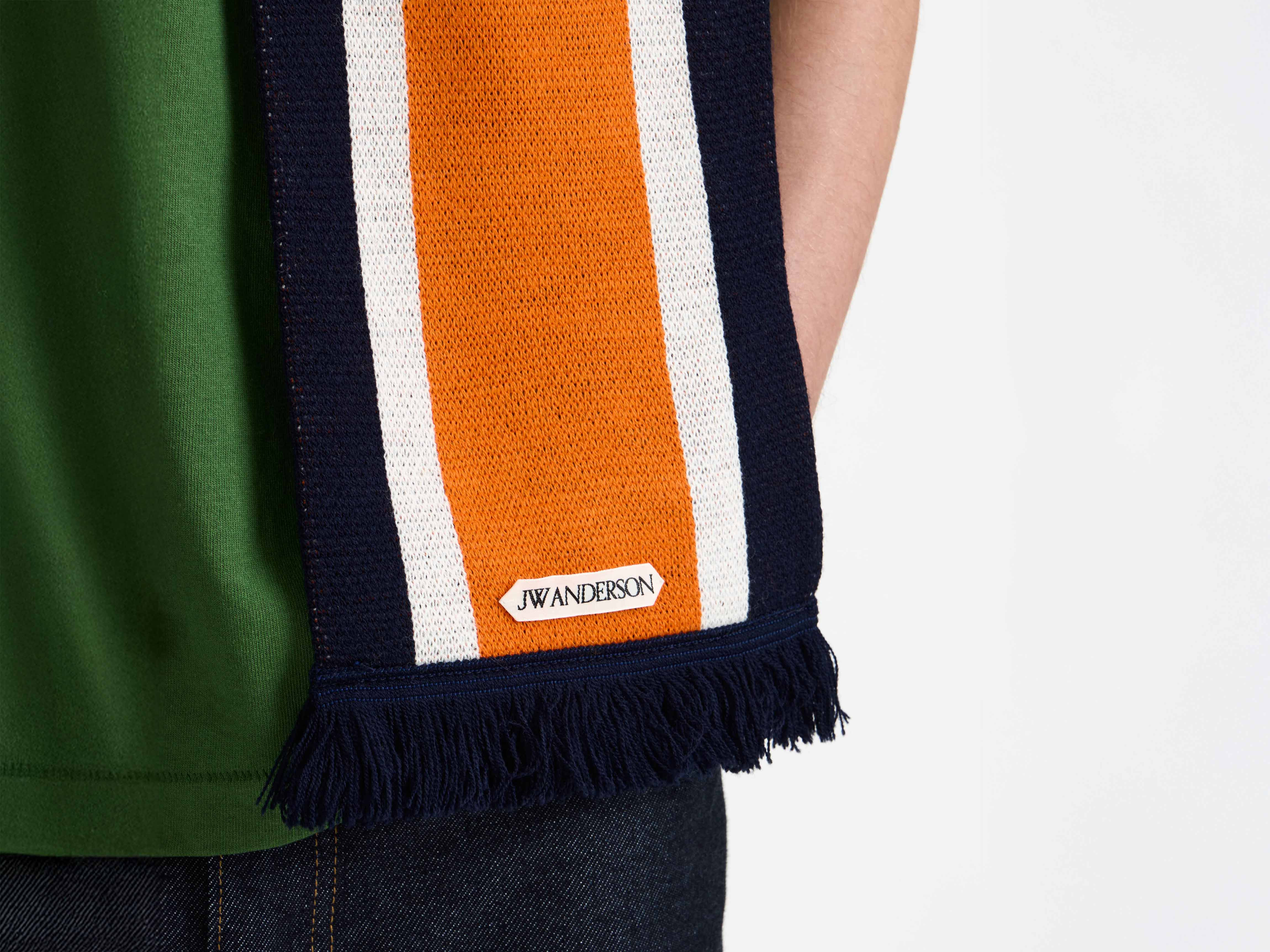 WINNER FOOTBALL KNITTED SCARF - 6