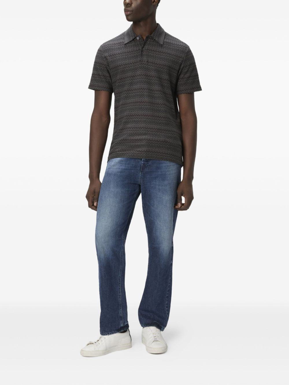 chevron-pattern polo shirt - 2