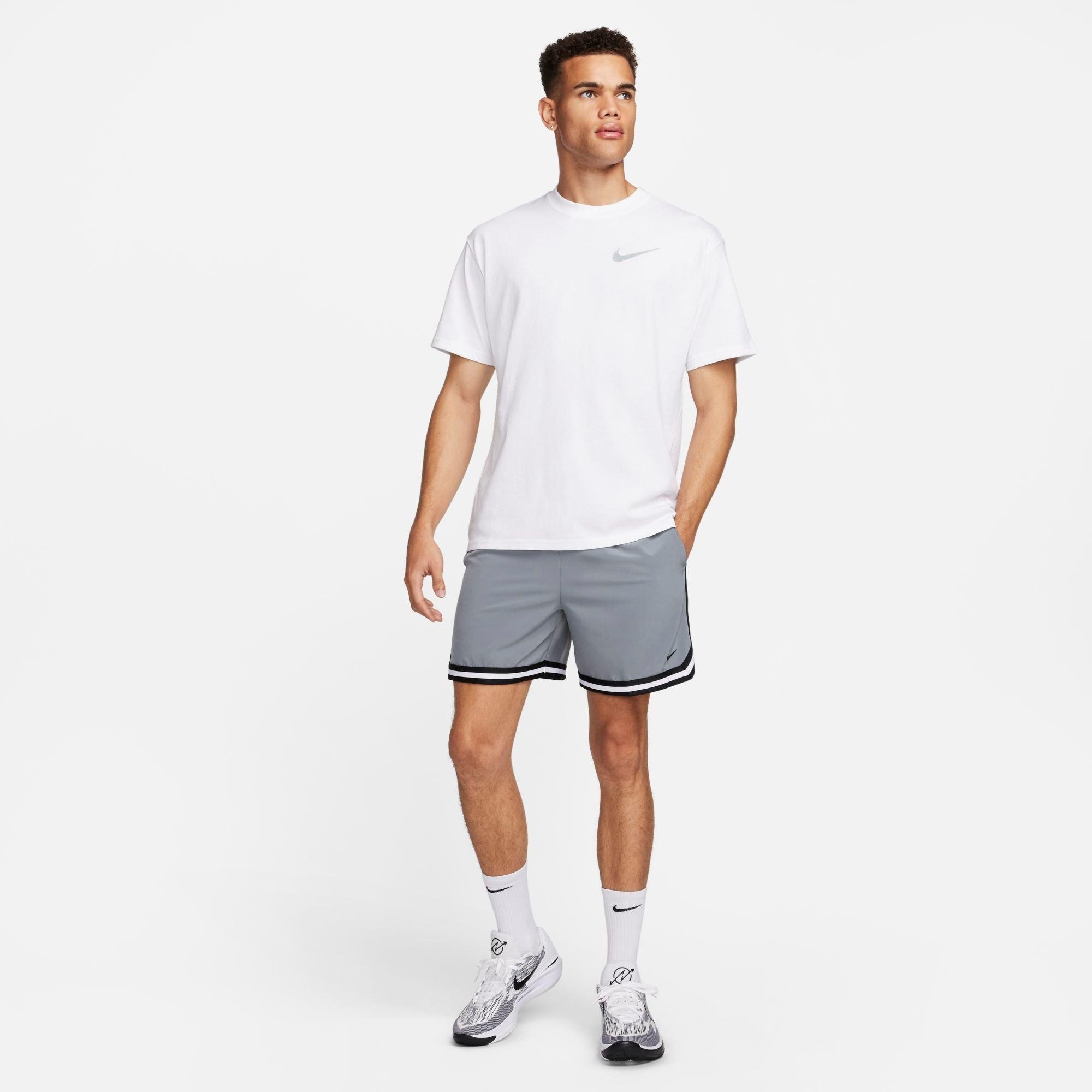 MEN'S NIKE DRI-FIT DNA UV WOVEN 6" BASKETBALL SHORTS - 2