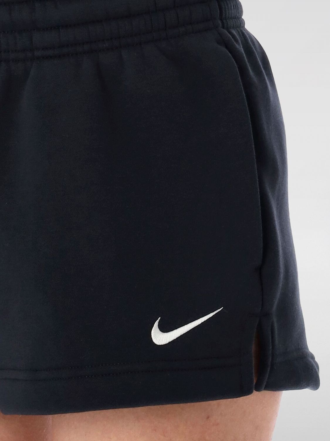 Short woman Nike - 3