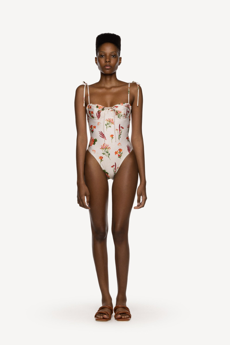 Ébano Clementina One Piece 1