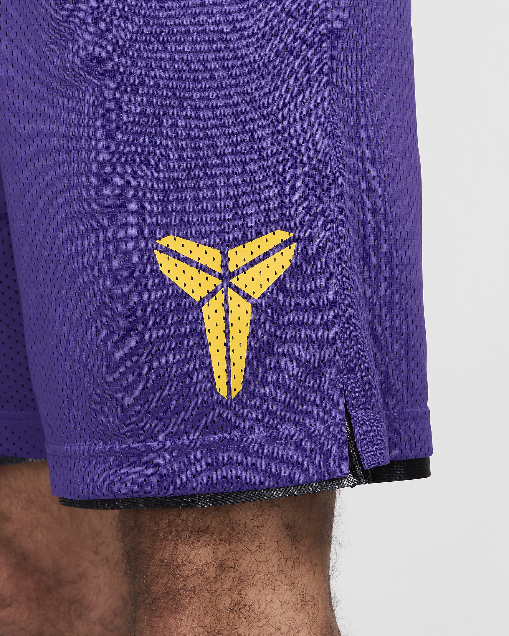 Kobe Men's 6" Dri-FIT Standard Issue Reversible Basketball Shorts - 10