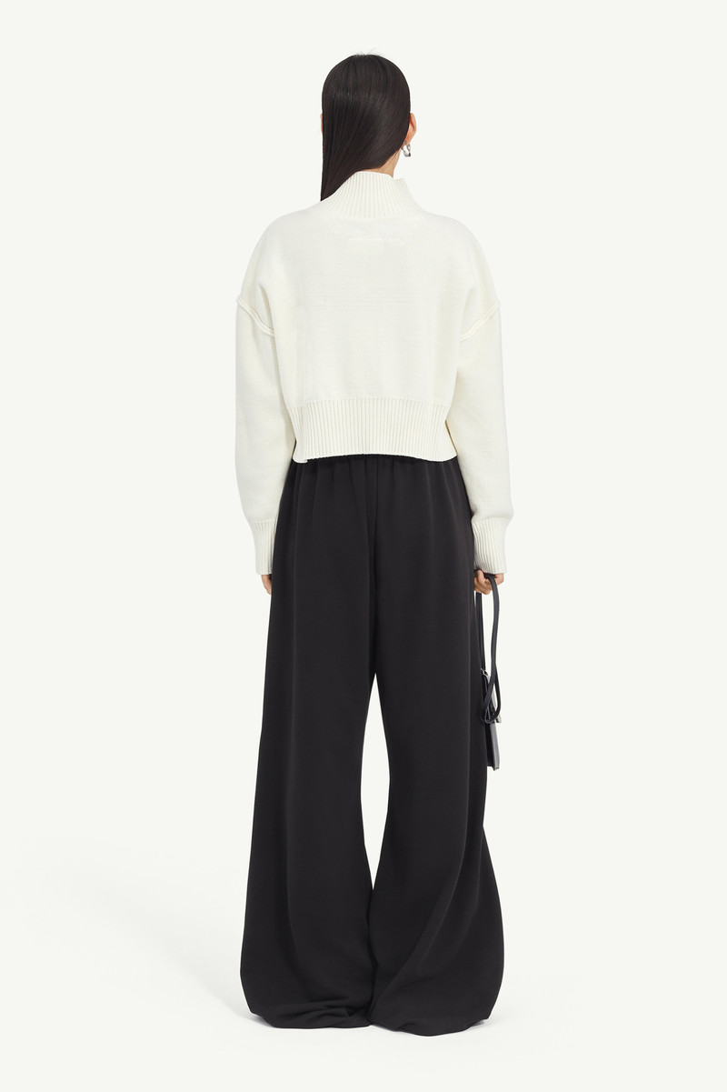 Gauge Off-White Boxy Distressed Jumper 4