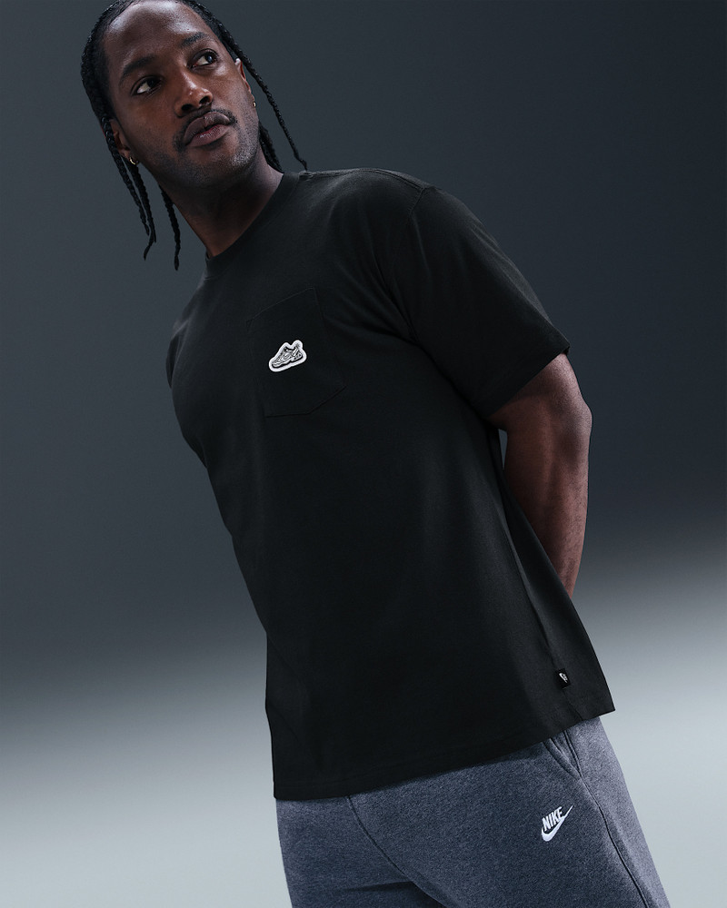 Nike Sportswear Monarch Men's T-Shirt 1