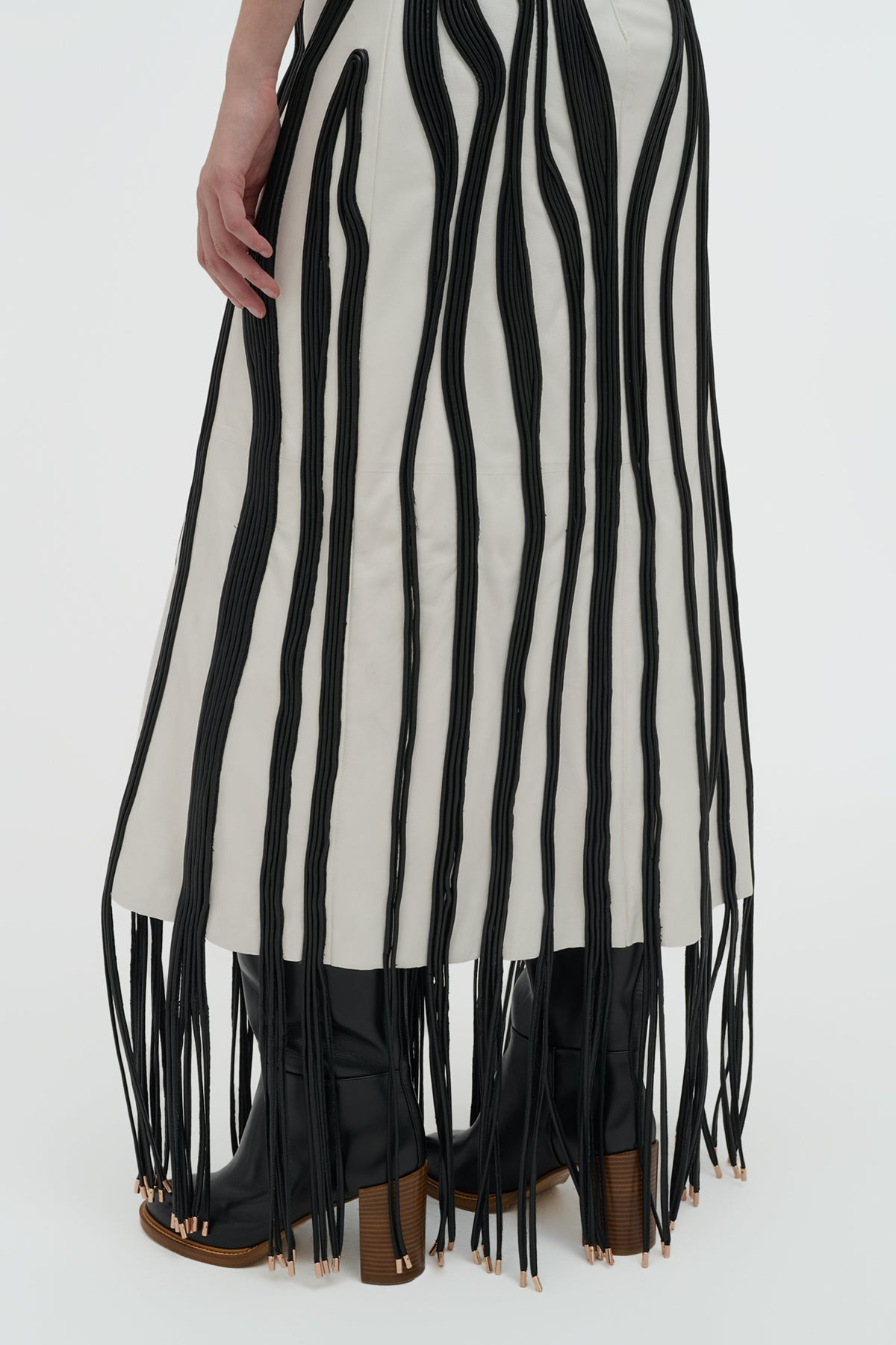 Aphea Dress in White & Black Soft Leather - 6