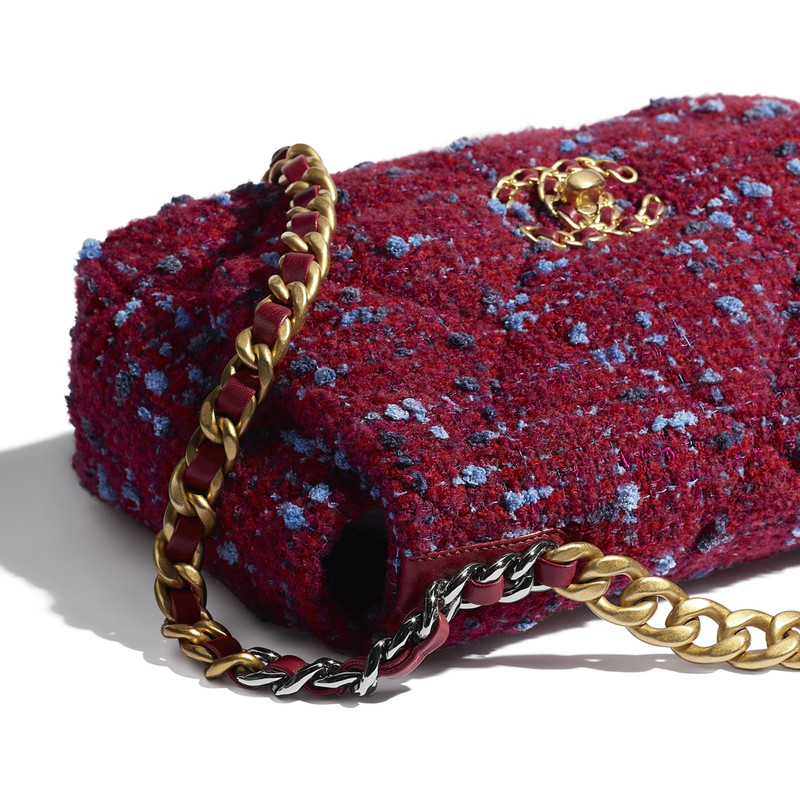 CHANEL 19 Flap Bag 4