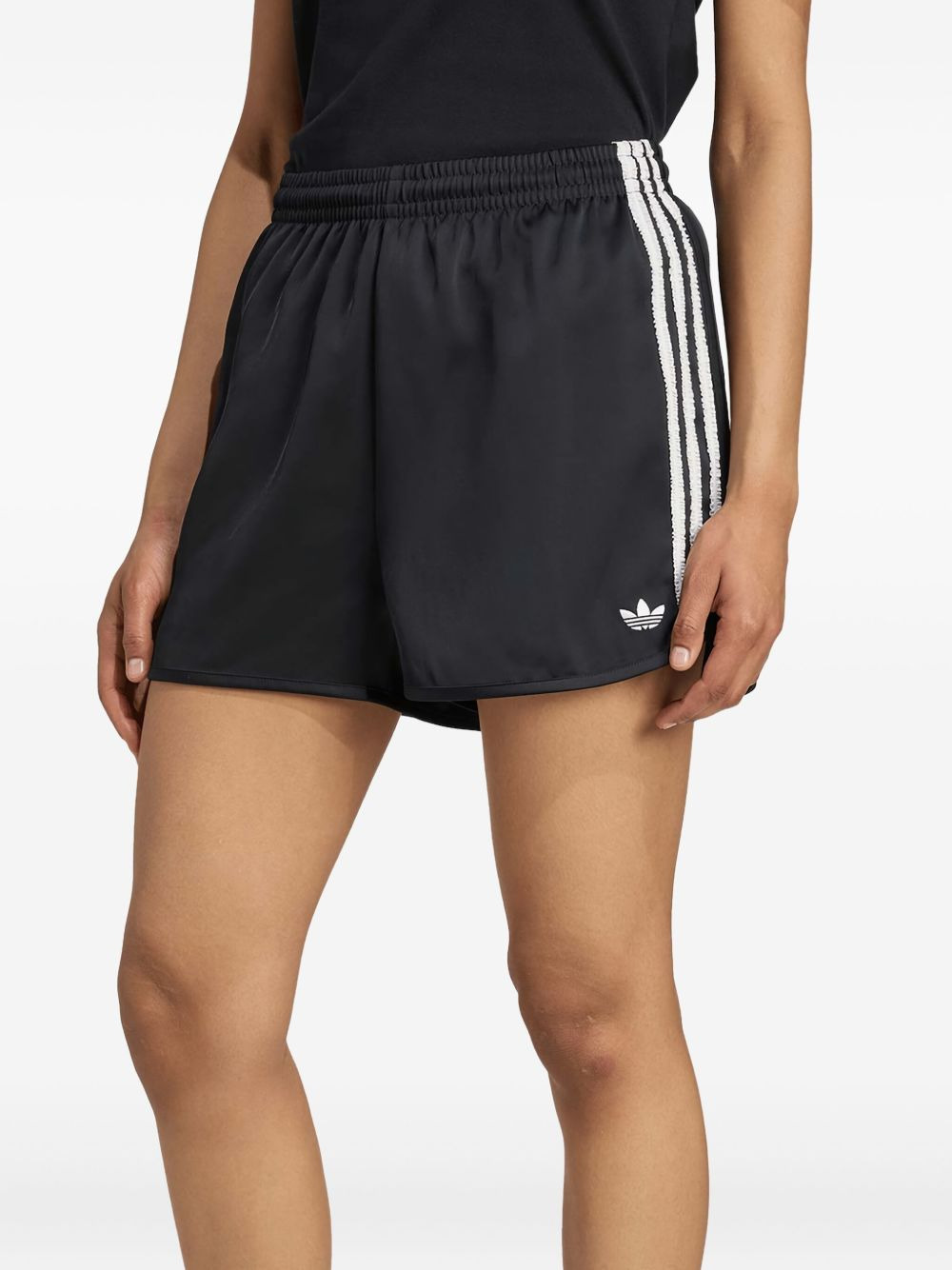 striped short shorts - 3