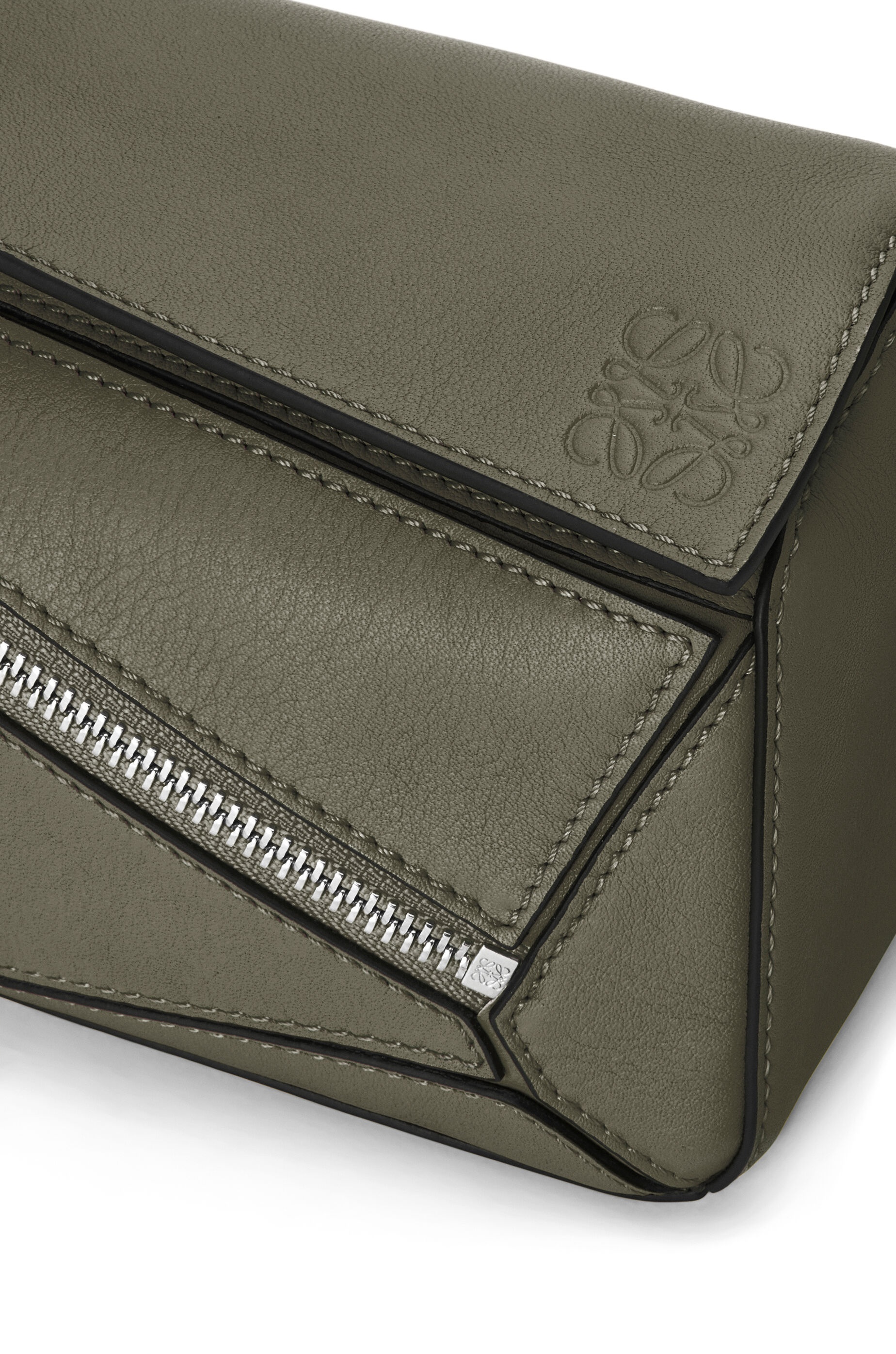 Mini Puzzle bumbag in classic calfskin - 7