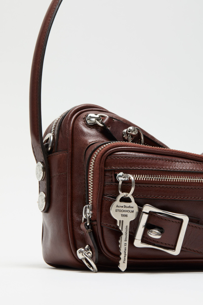 Acne Studios Camero Party Should Bag - Cognac brown outlook