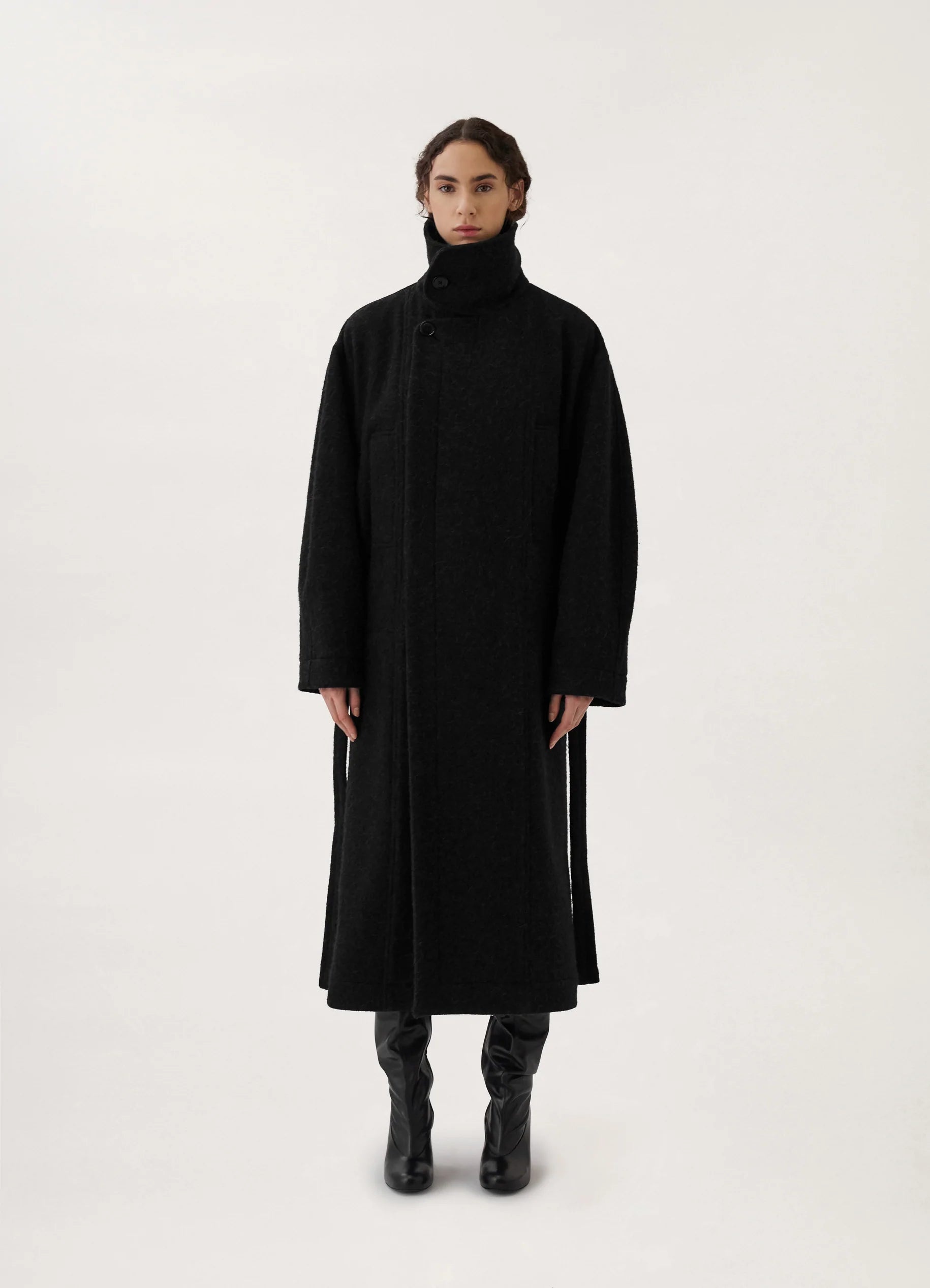 BATHROBE COAT
SOFT ALPACA WOOL - 2