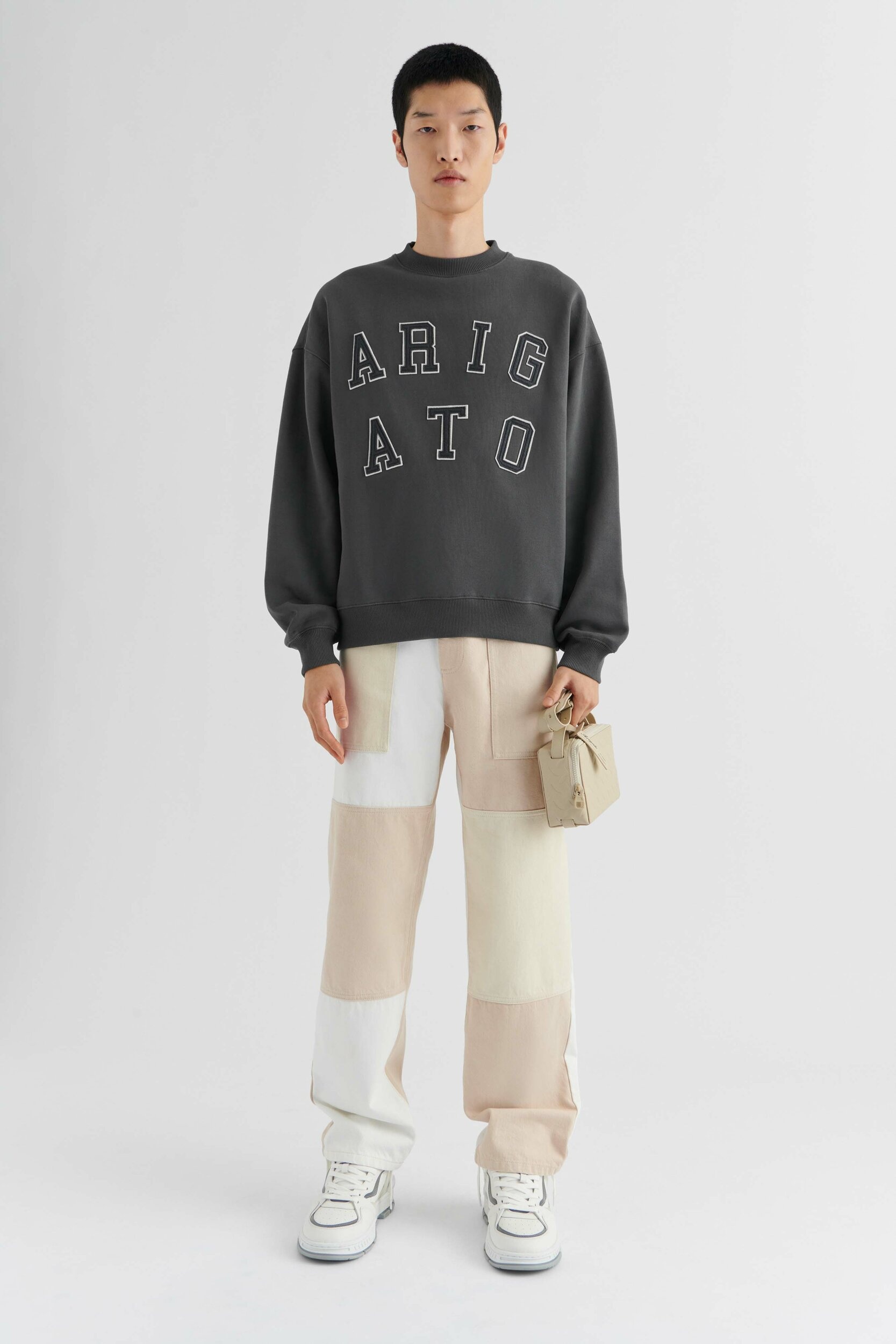 Legend Sweatshirt - 4