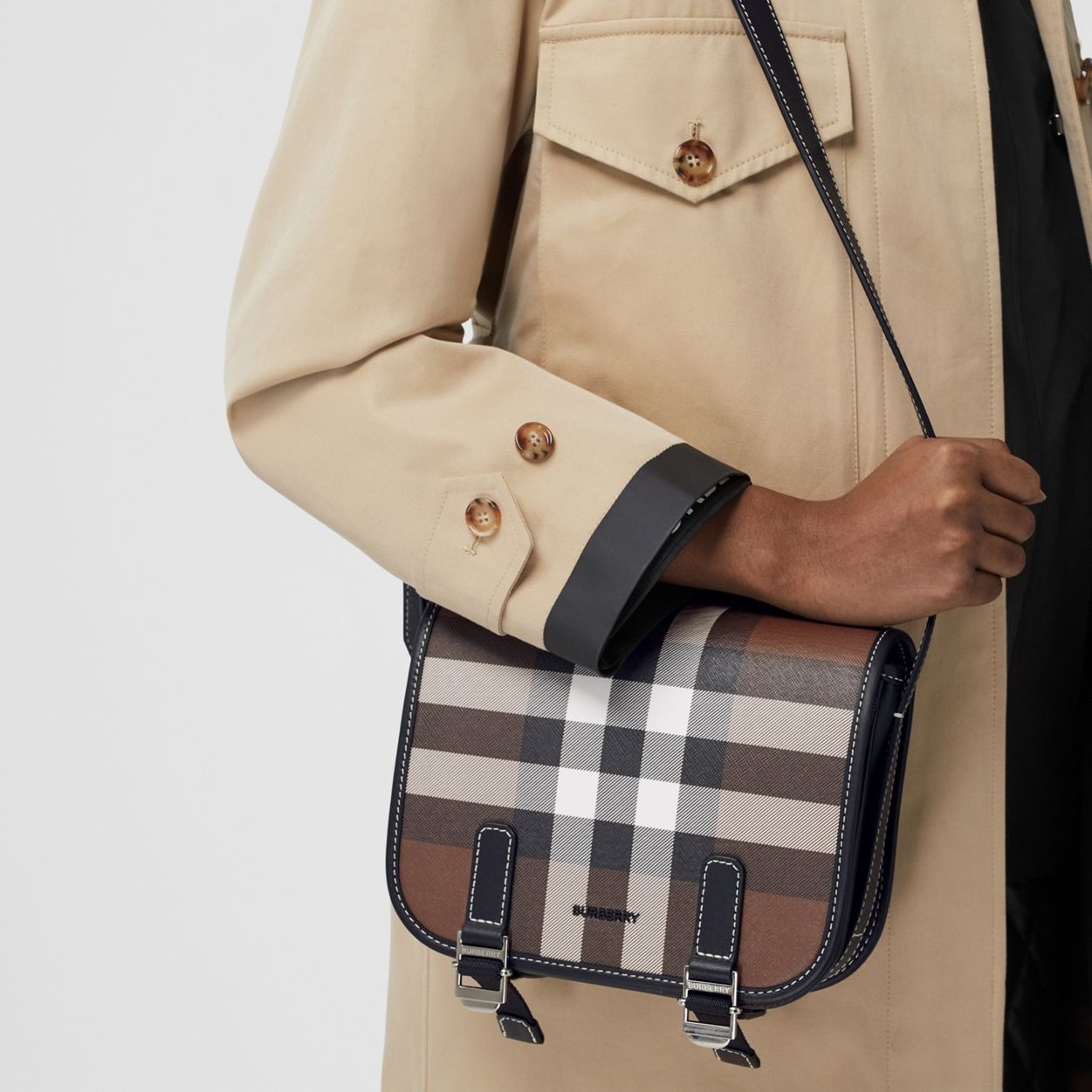 Check Print and Leather Messenger Bag - 3