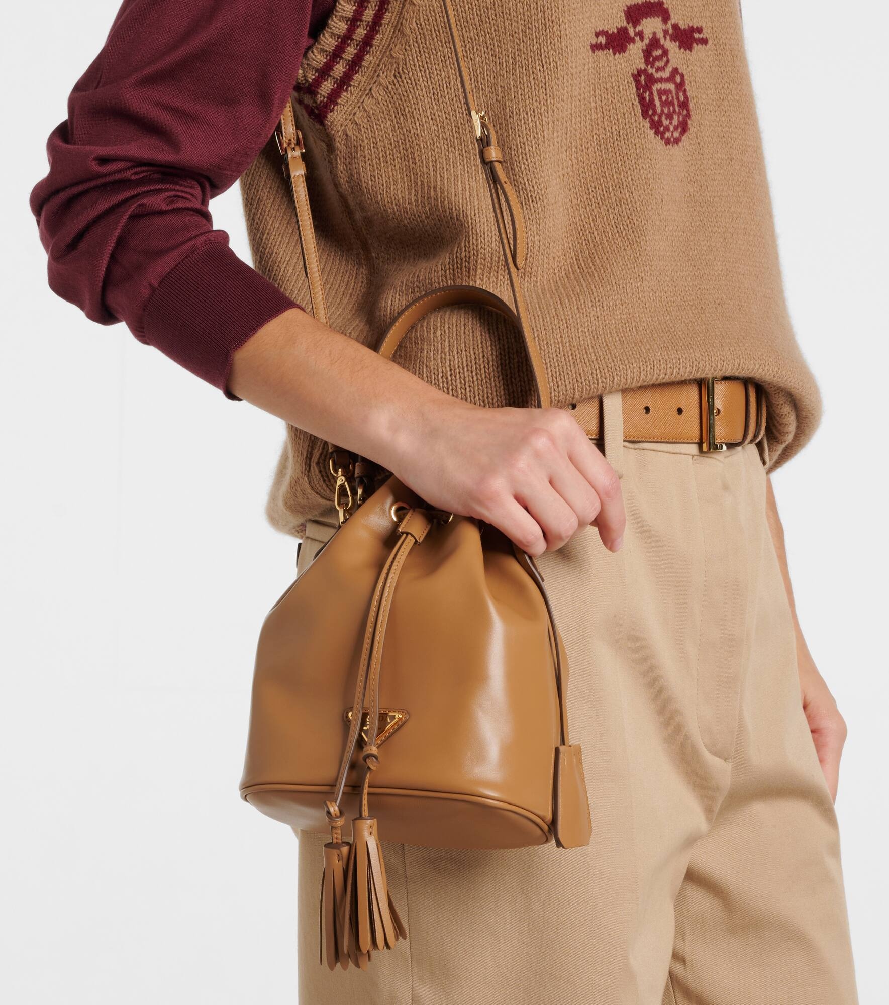 Small leather bucket bag - 2