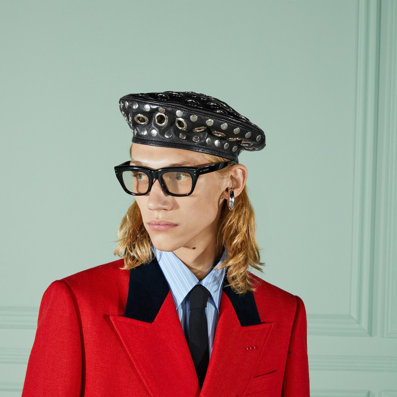 Leather beret with stud and eyelet 3